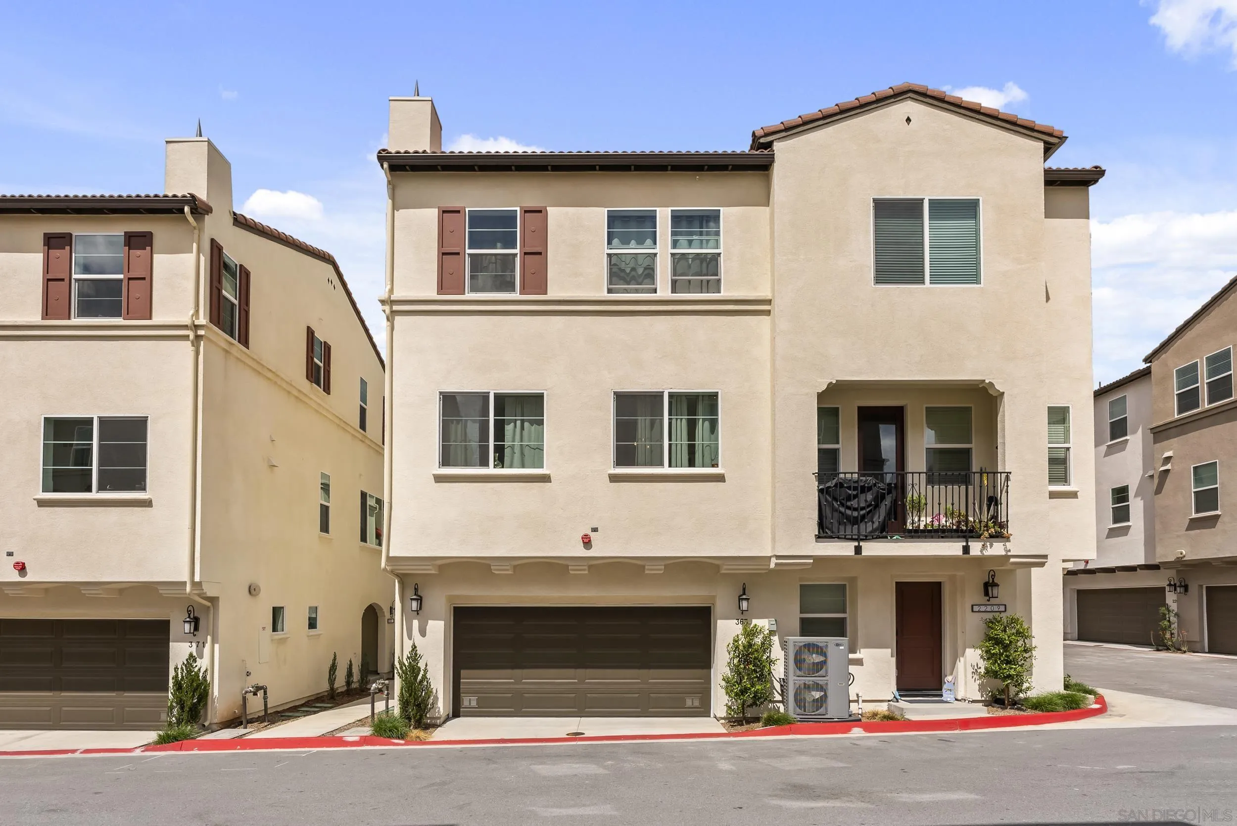 Photo #17: 250023441 Listing: Photo #17