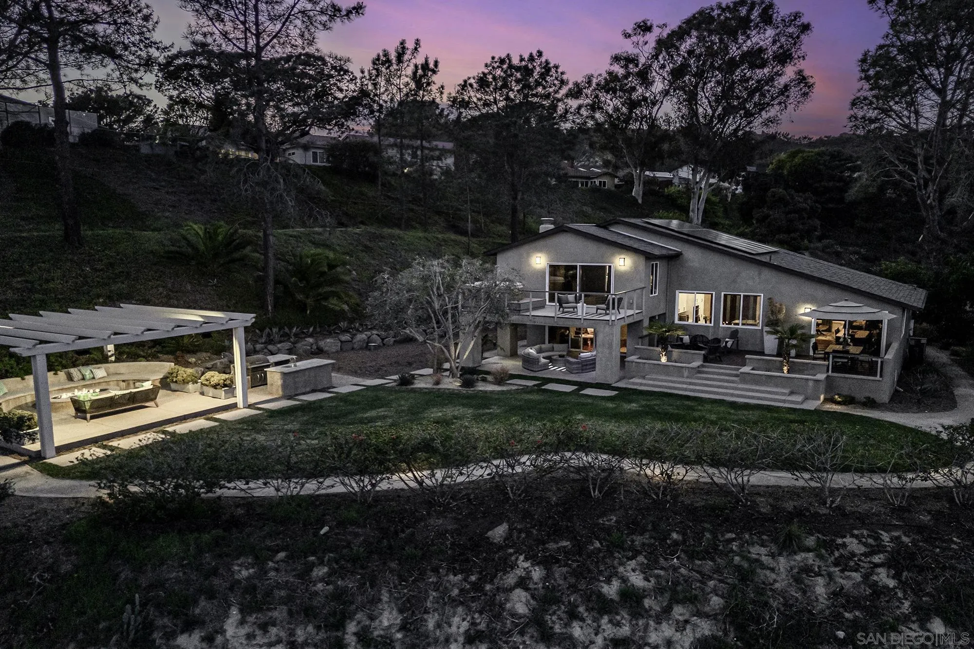 https://cdn.realtyfeed.com/cdn/127/250023473/40ad56502503dc8e3e62c5688cbd5ca0.webp