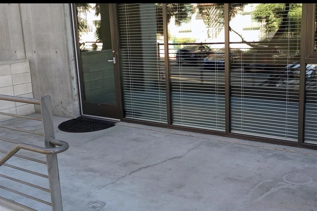 Photo #6: 250023490 Listing 
