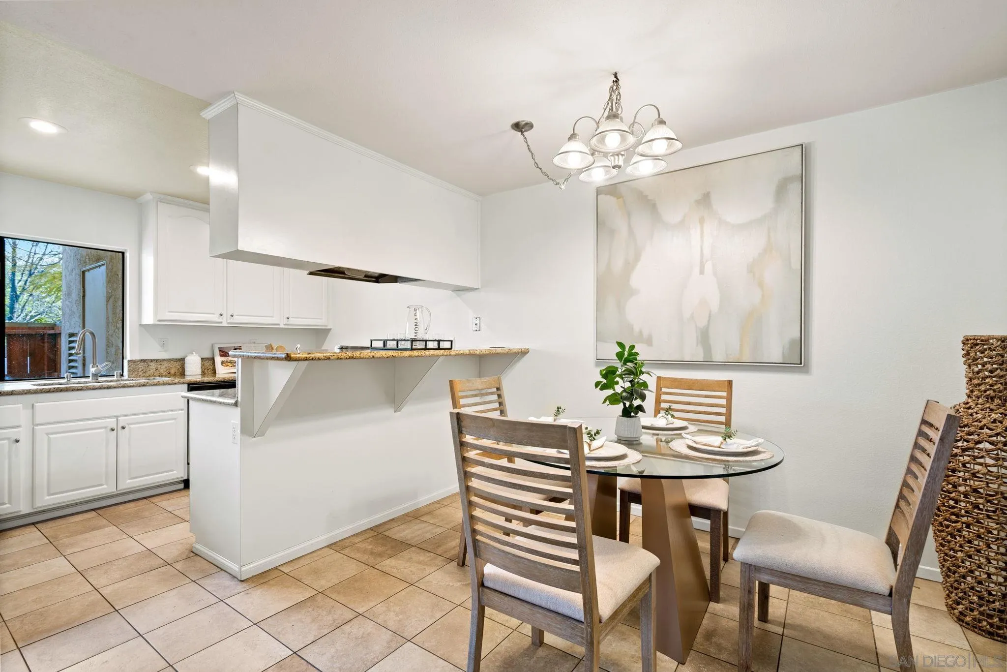 Photo #6: 250023517 Listing 