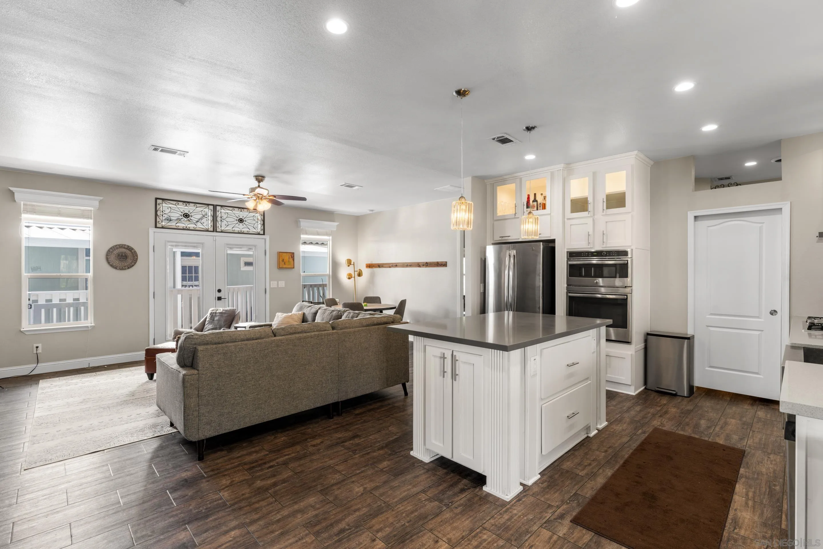 https://cdn.realtyfeed.com/cdn/127/250023550/011bbe46b4857fa8b1e28d9b74d78810.webp