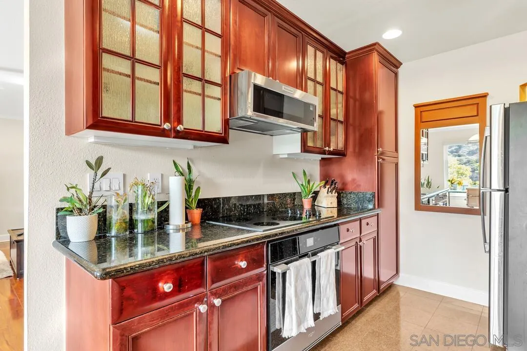 https://cdn.realtyfeed.com/cdn/127/250023577/65b28dc1a7d46965318af52ec8c18bbe.webp