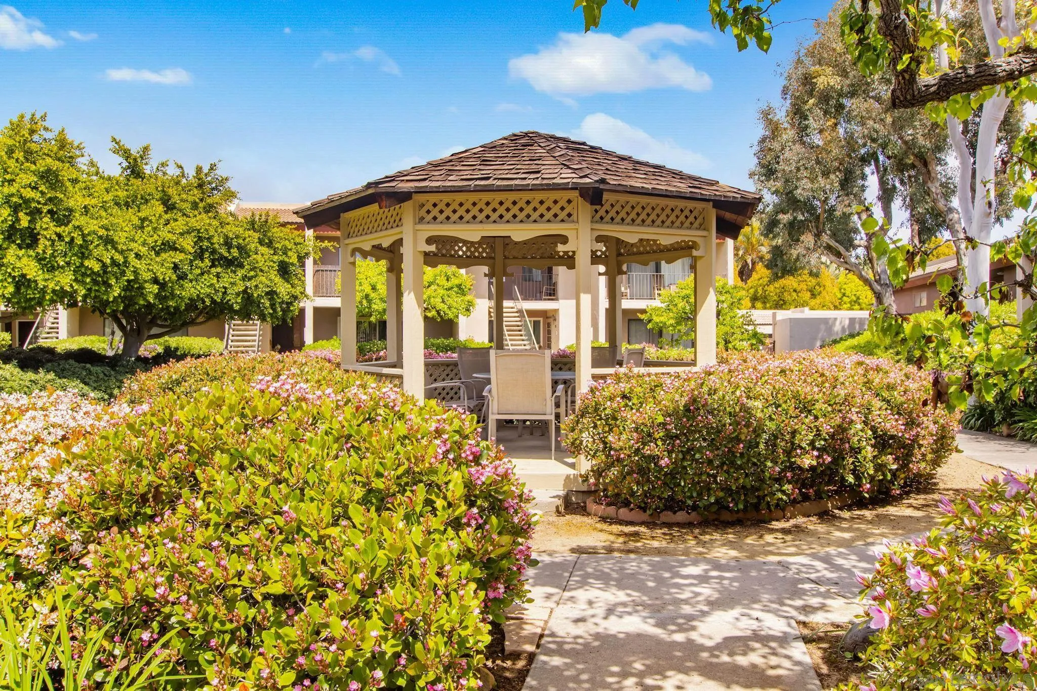 Photo #34: 250023579 Listing: Photo #34