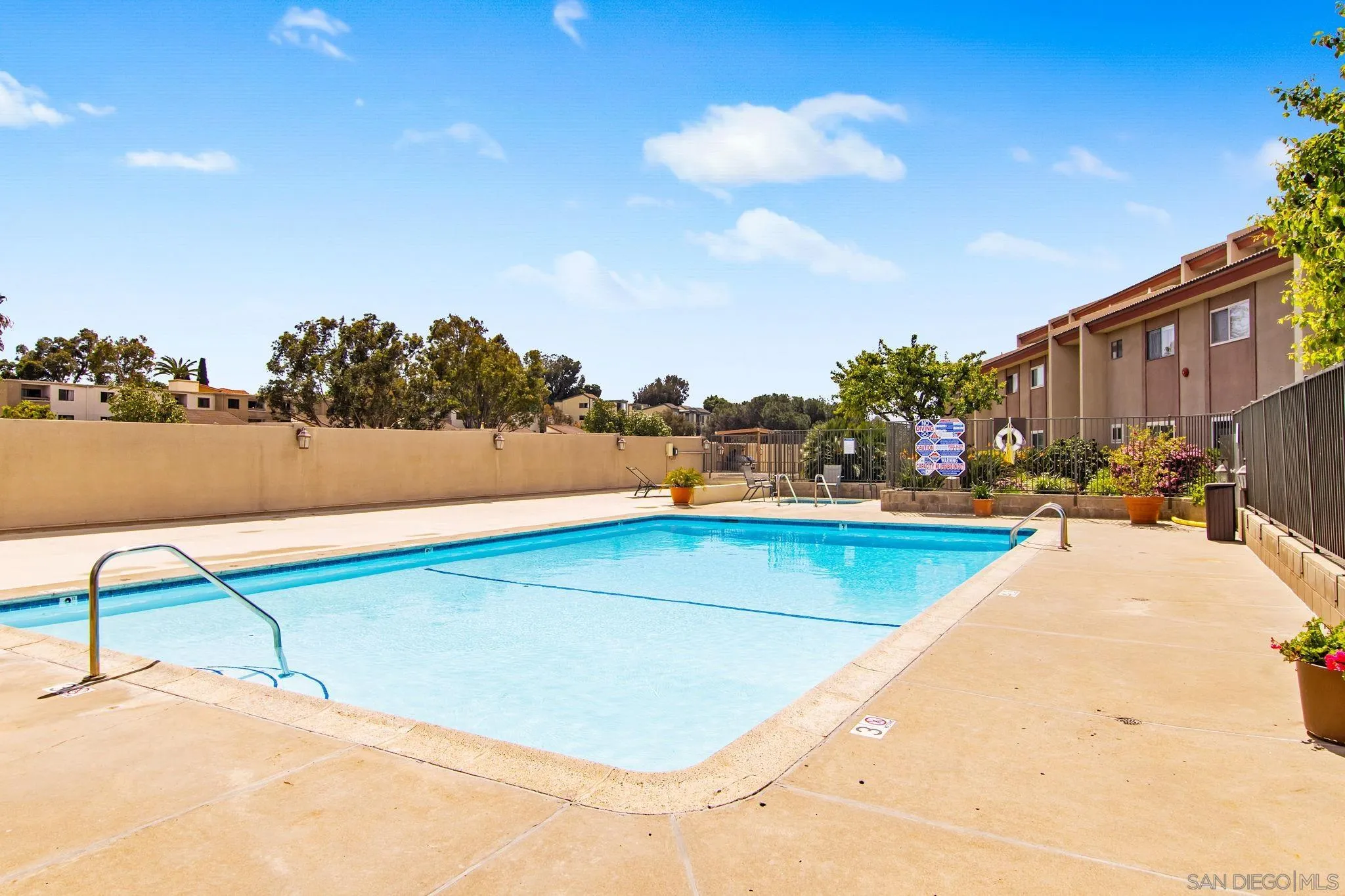 Photo #21: 250023579 Listing: Photo #21