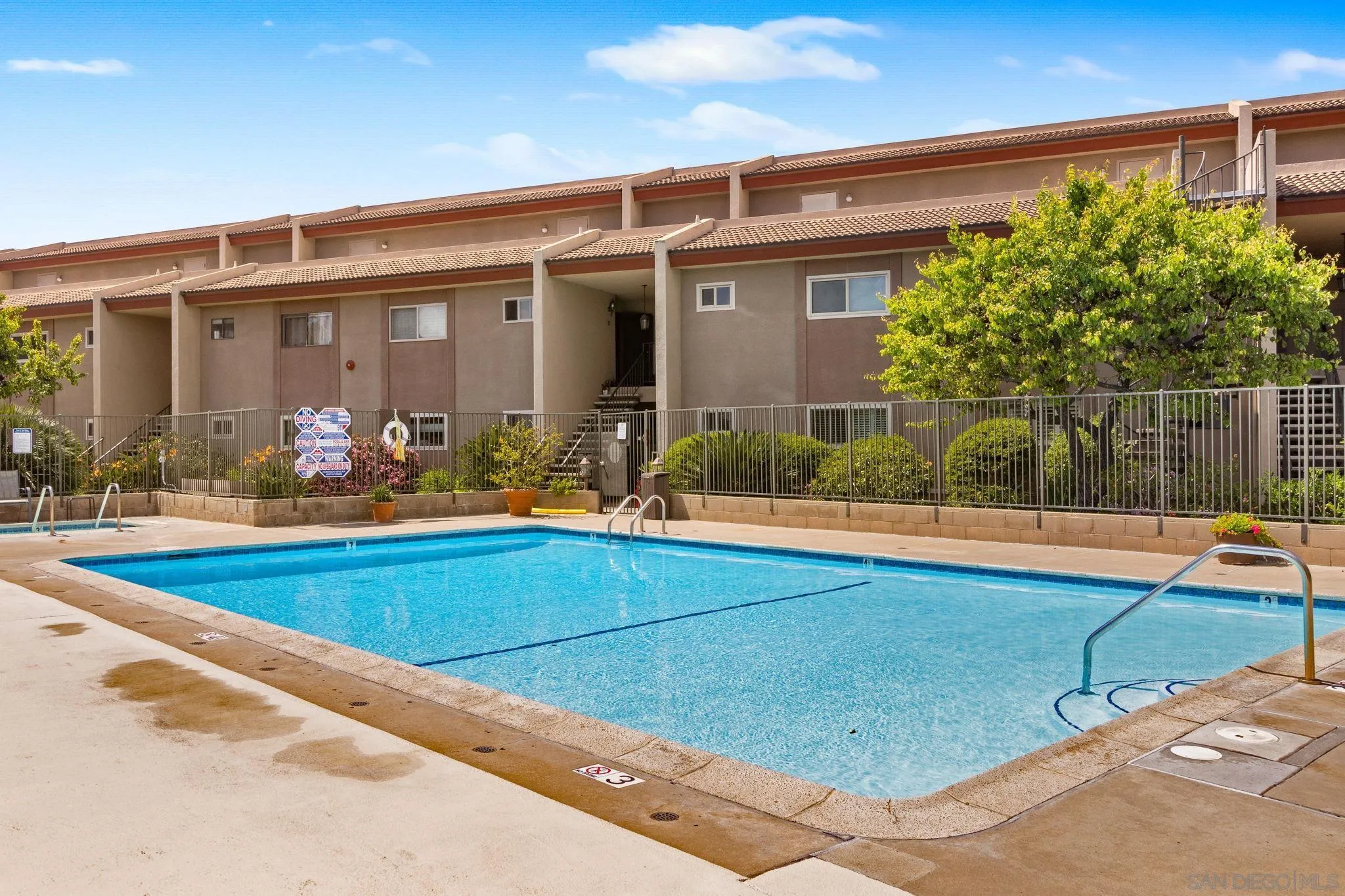 Photo #22: 250023579 Listing: Photo #22