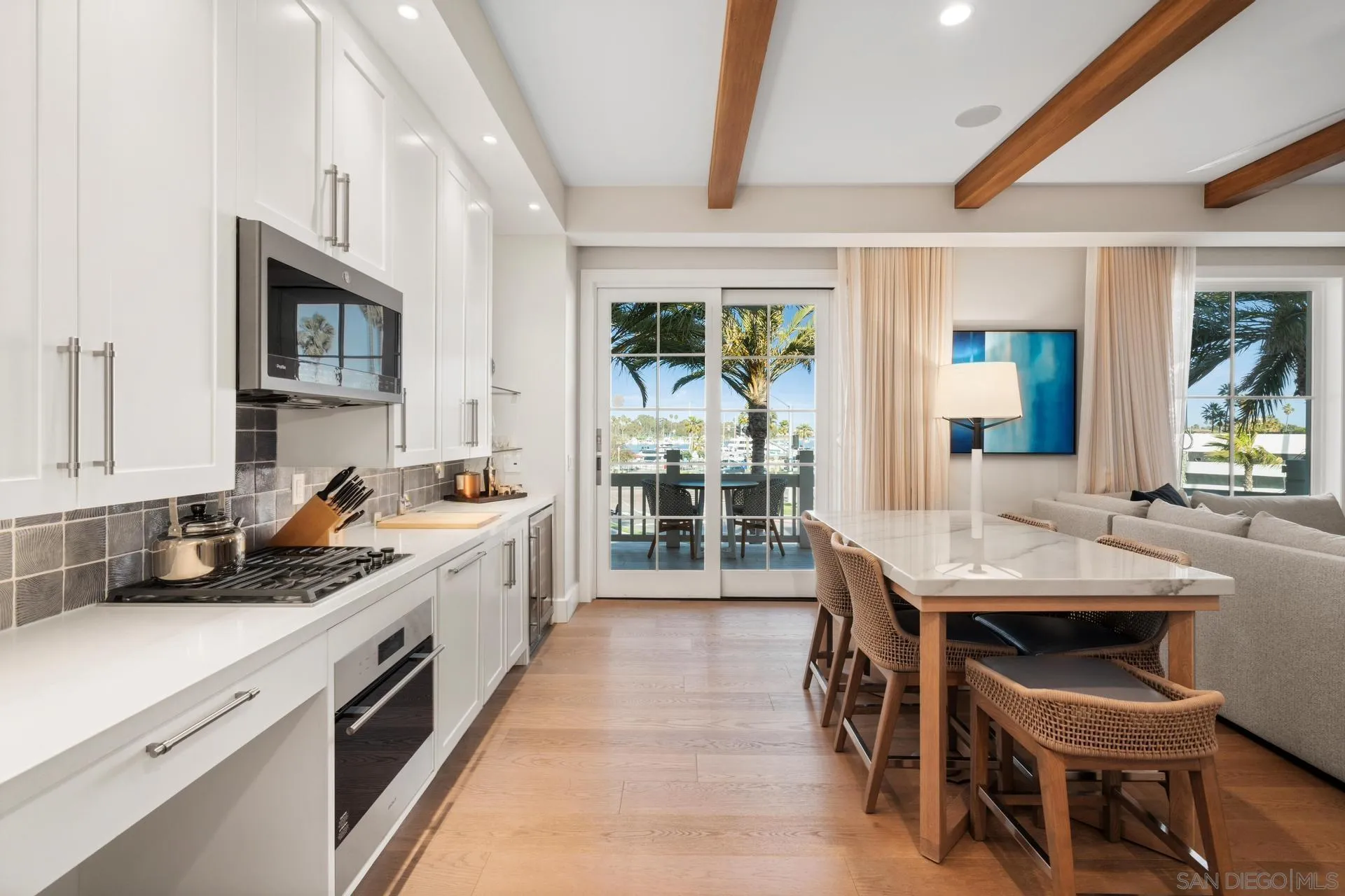 Photo #2: 250023600 Listing 