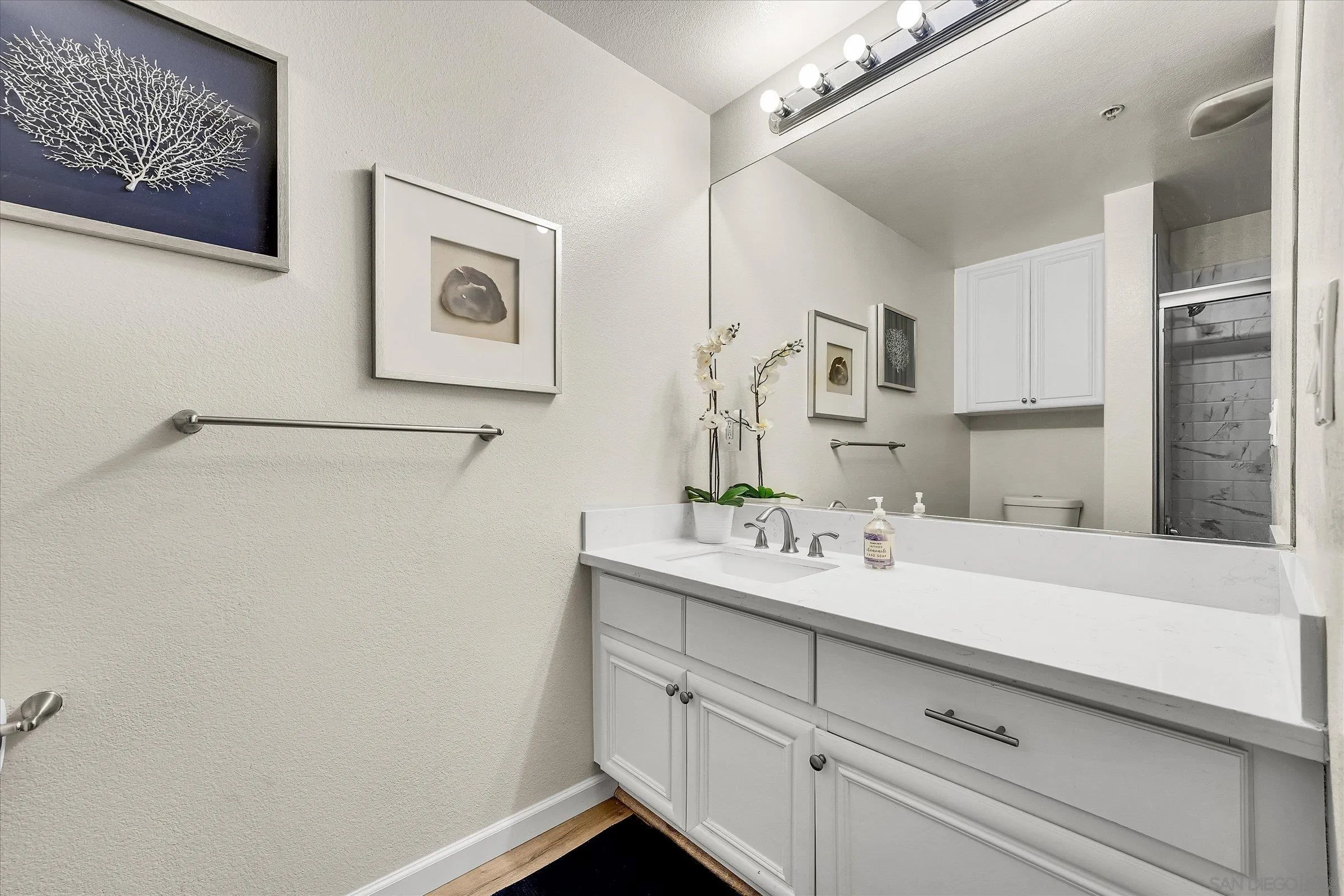 https://cdn.realtyfeed.com/cdn/127/250023603/8a532eb80c9c44ae0a509e47ac5025a7.webp