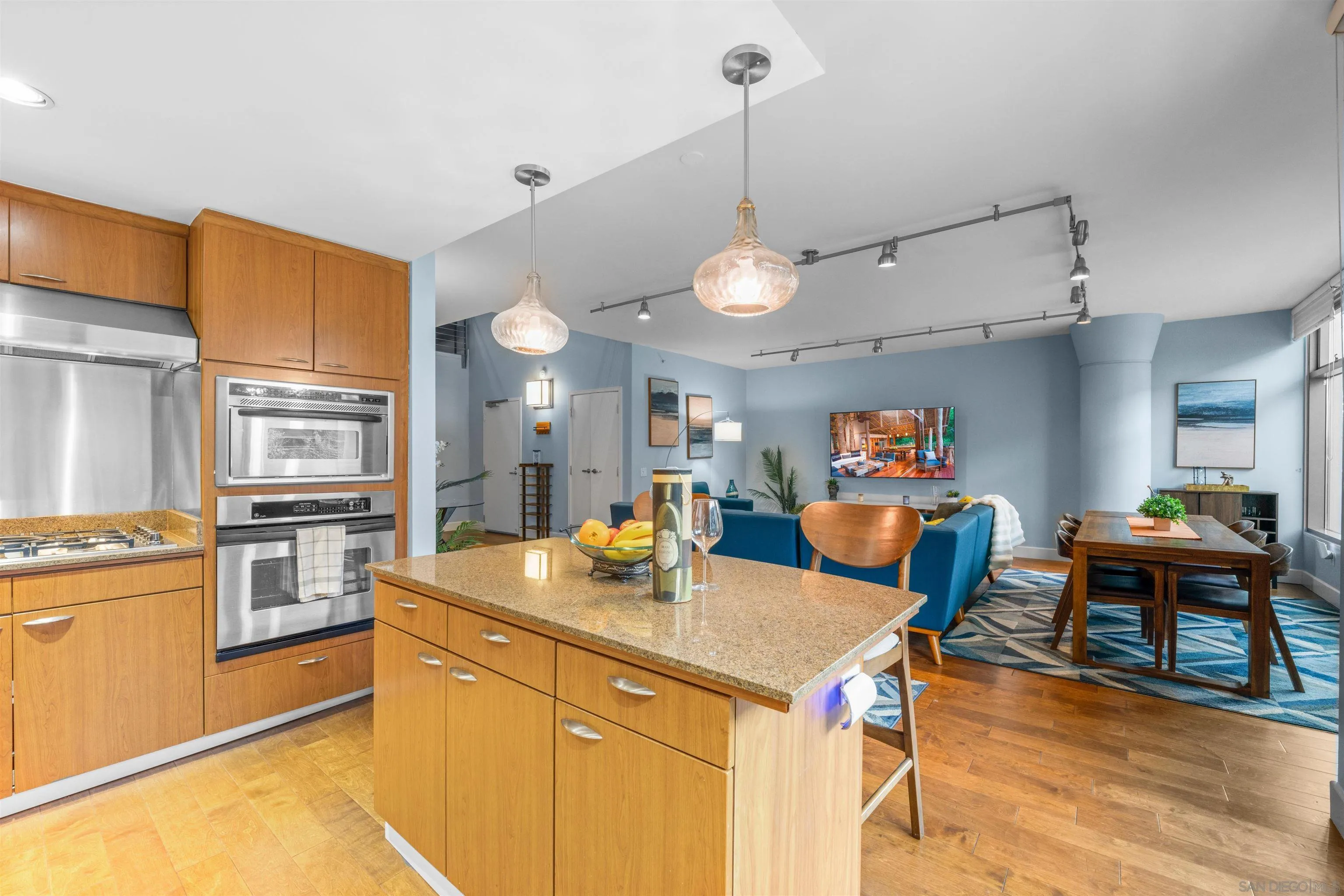 Photo #10: 250023623 Listing: Photo #10