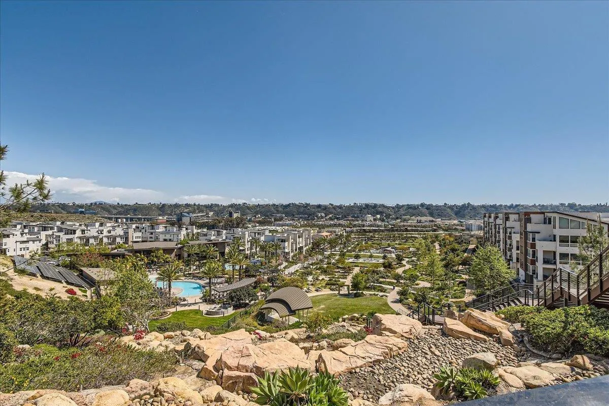 https://cdn.realtyfeed.com/cdn/127/250023695/c9a2140eeb1390633229ae23bdb3abda.webp