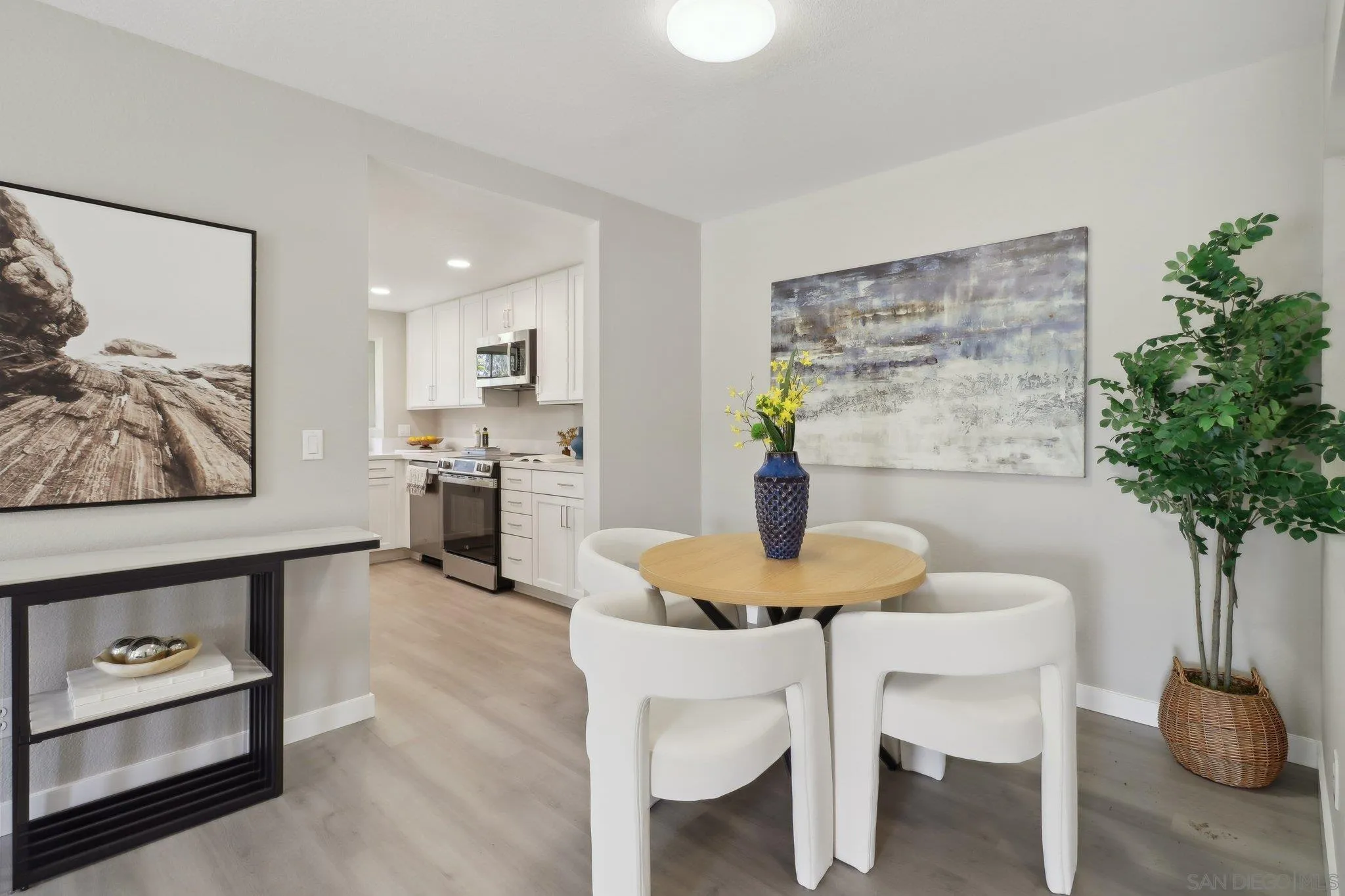 Photo #4: 250023702 Listing 
