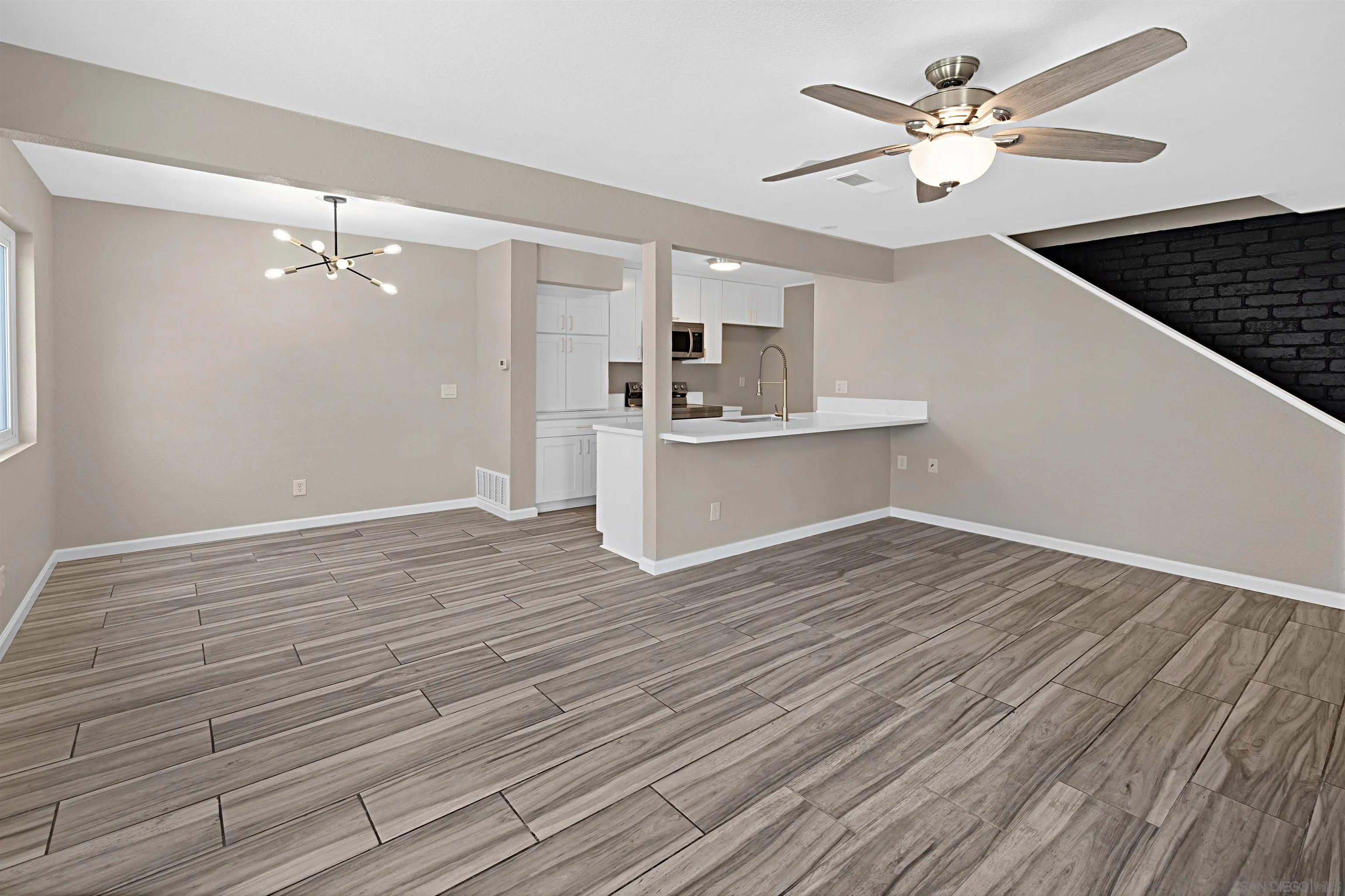 Photo #4: 250023703 Listing 