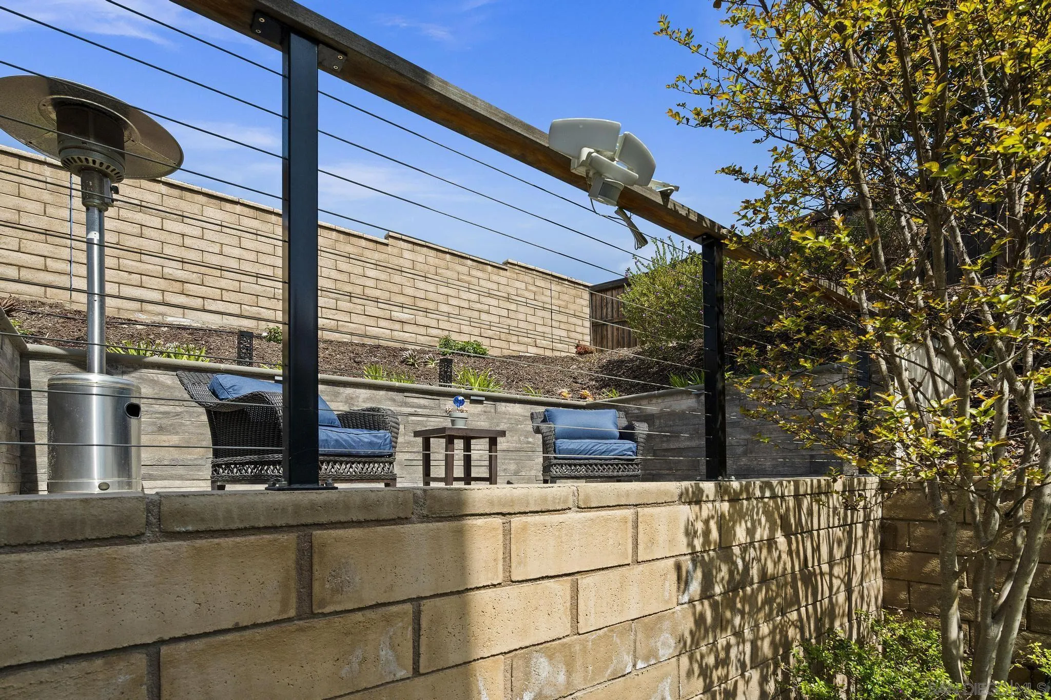 https://cdn.realtyfeed.com/cdn/127/250023722/45c86b0648e9c26bec1f106f80d2ce9d.webp