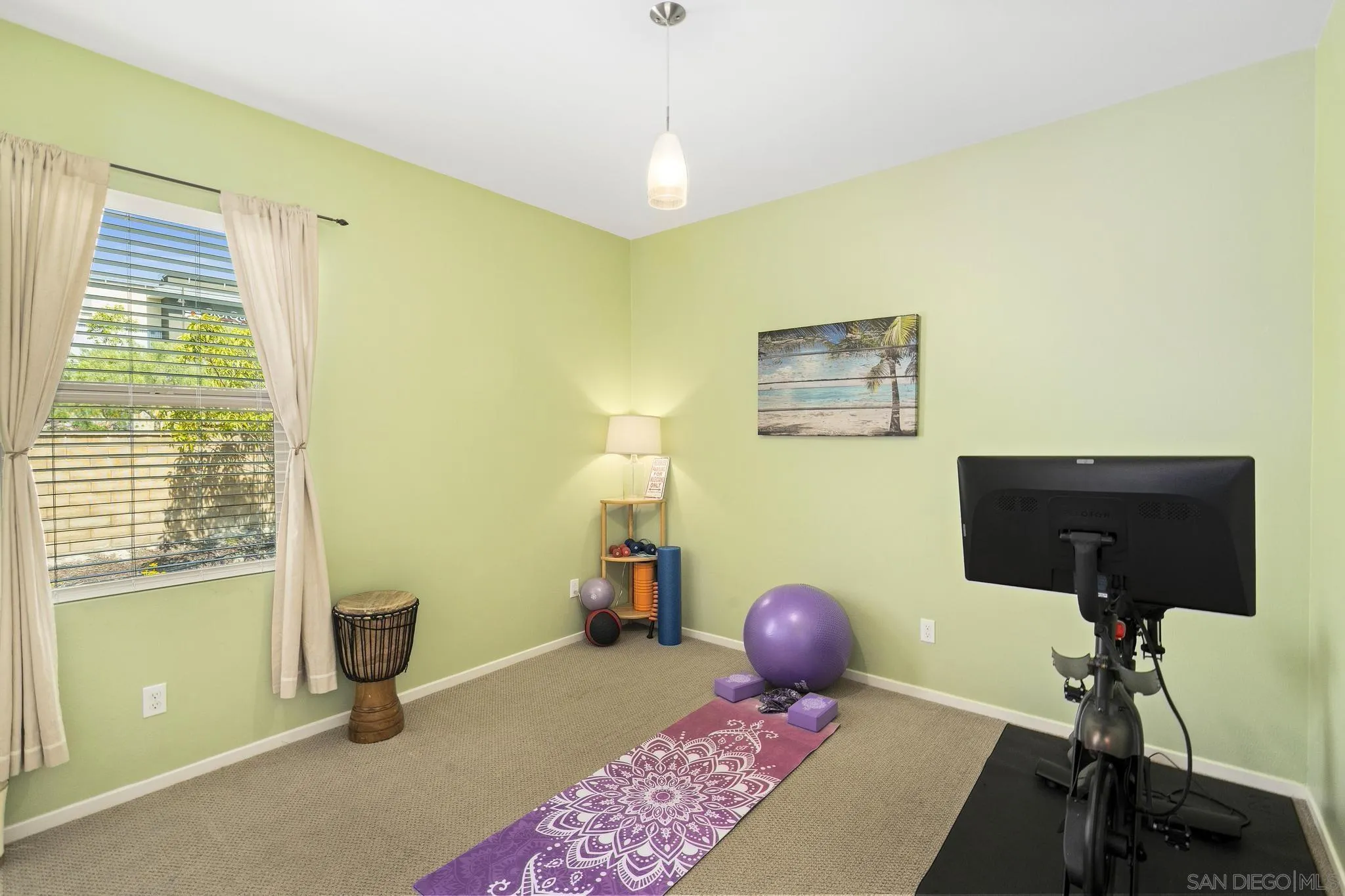 https://cdn.realtyfeed.com/cdn/127/250023722/531b17f00b9d3d527a2ca50fab079e3f.webp