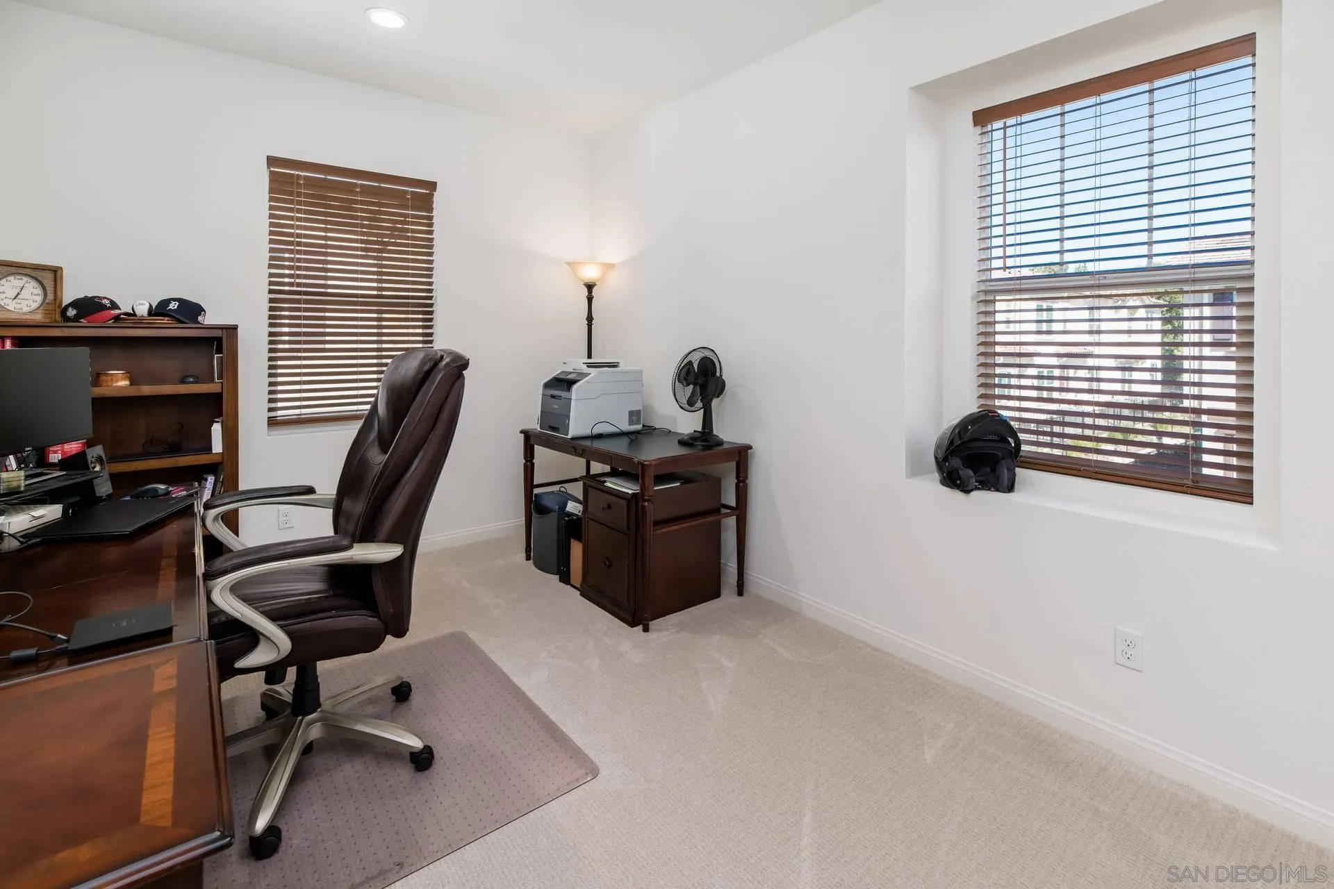 https://cdn.realtyfeed.com/cdn/127/250023731/1109165d65506a87af975d66799e7a06.webp