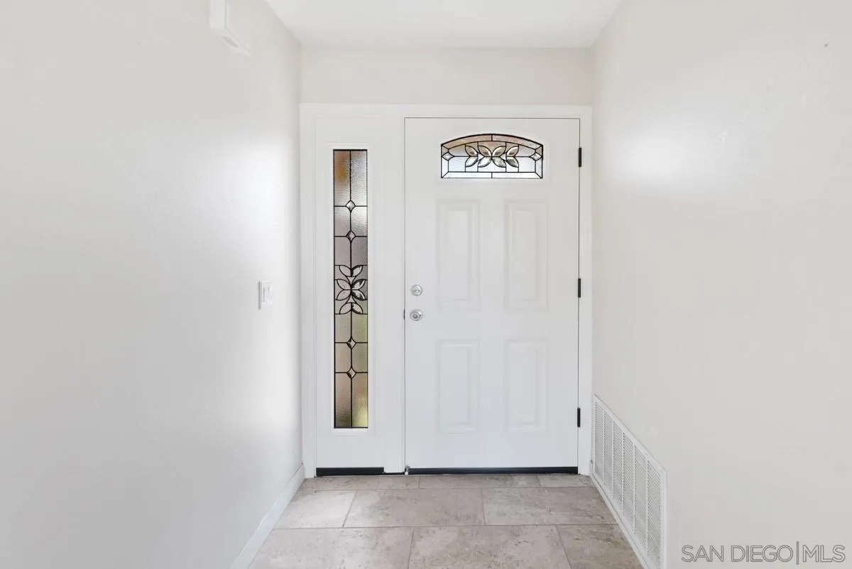 Photo #4: 250023770 Listing 