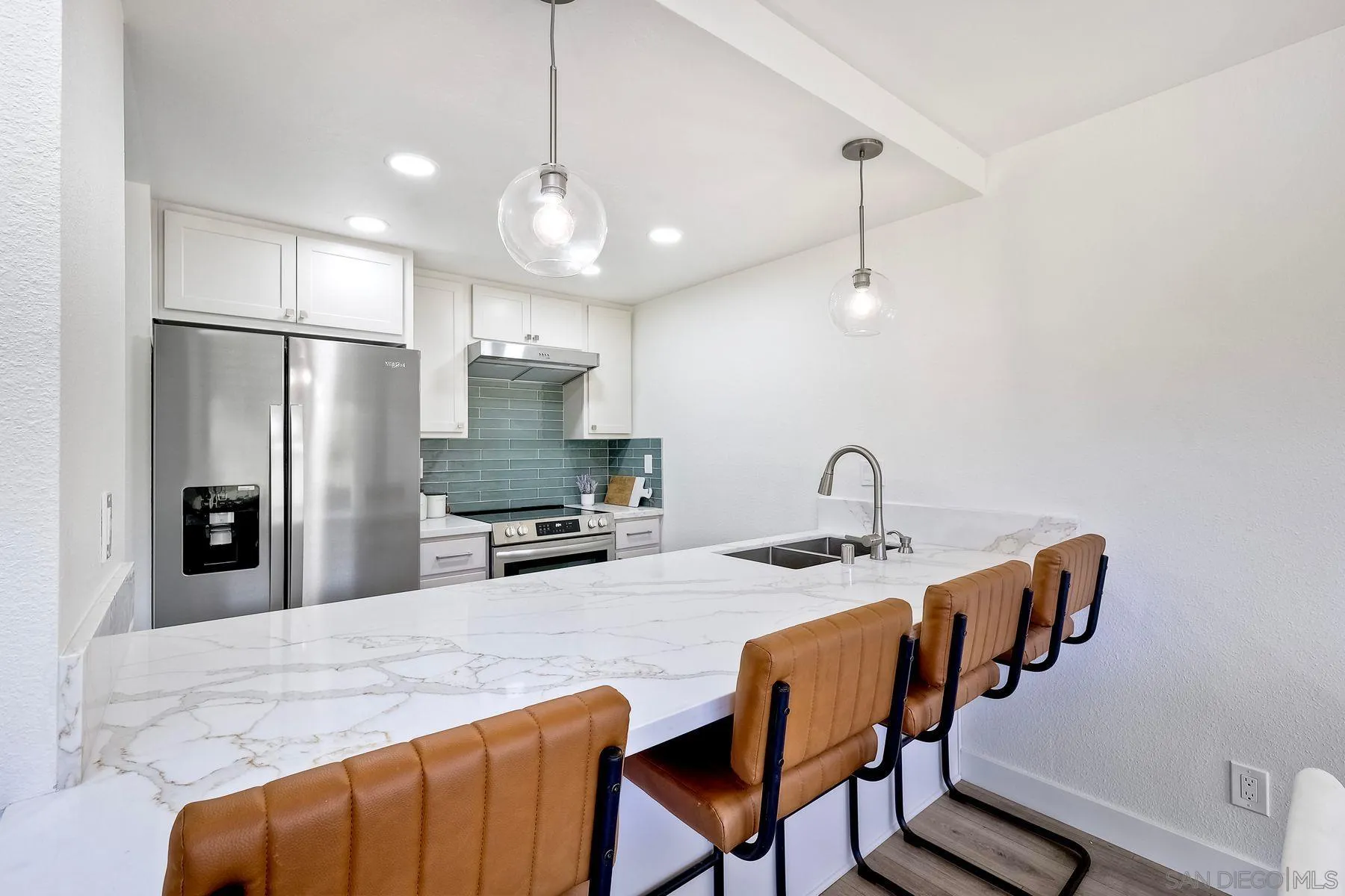 Photo #6: 250023855 Listing 