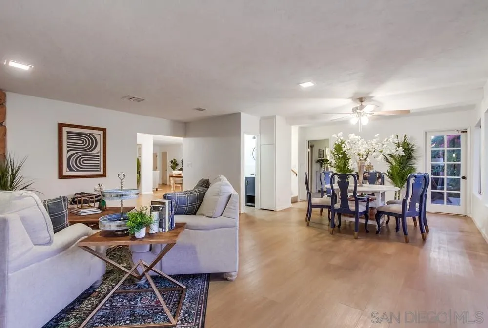 https://cdn.realtyfeed.com/cdn/127/250023938/9eec86662c0094ad3f5597eaa0efde9d.webp