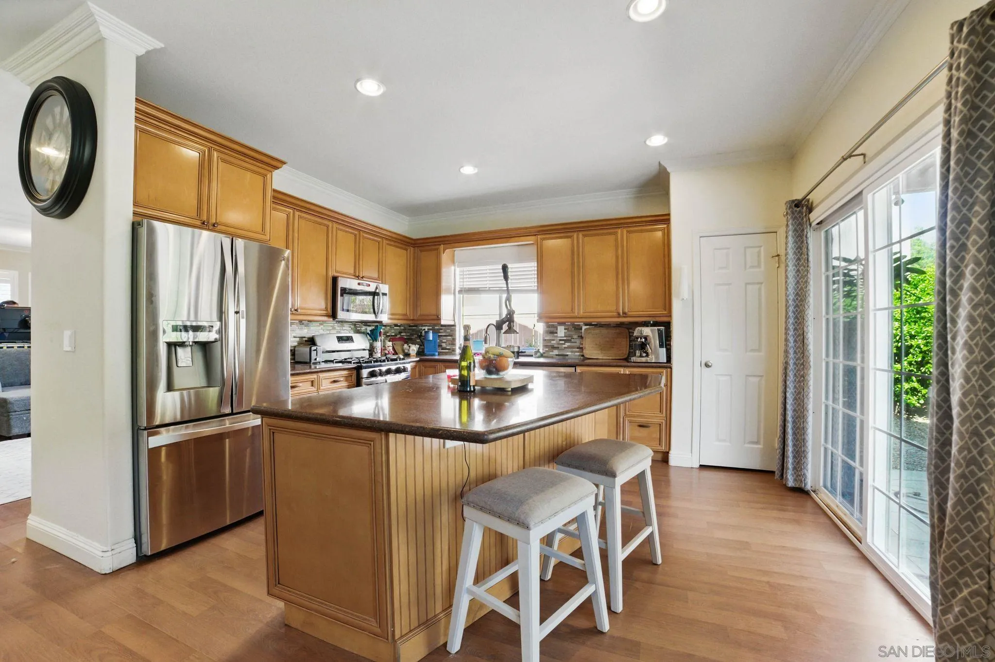 https://cdn.realtyfeed.com/cdn/127/250023963/62fb2d81f5236cfb46e1669b4fd5d946.webp