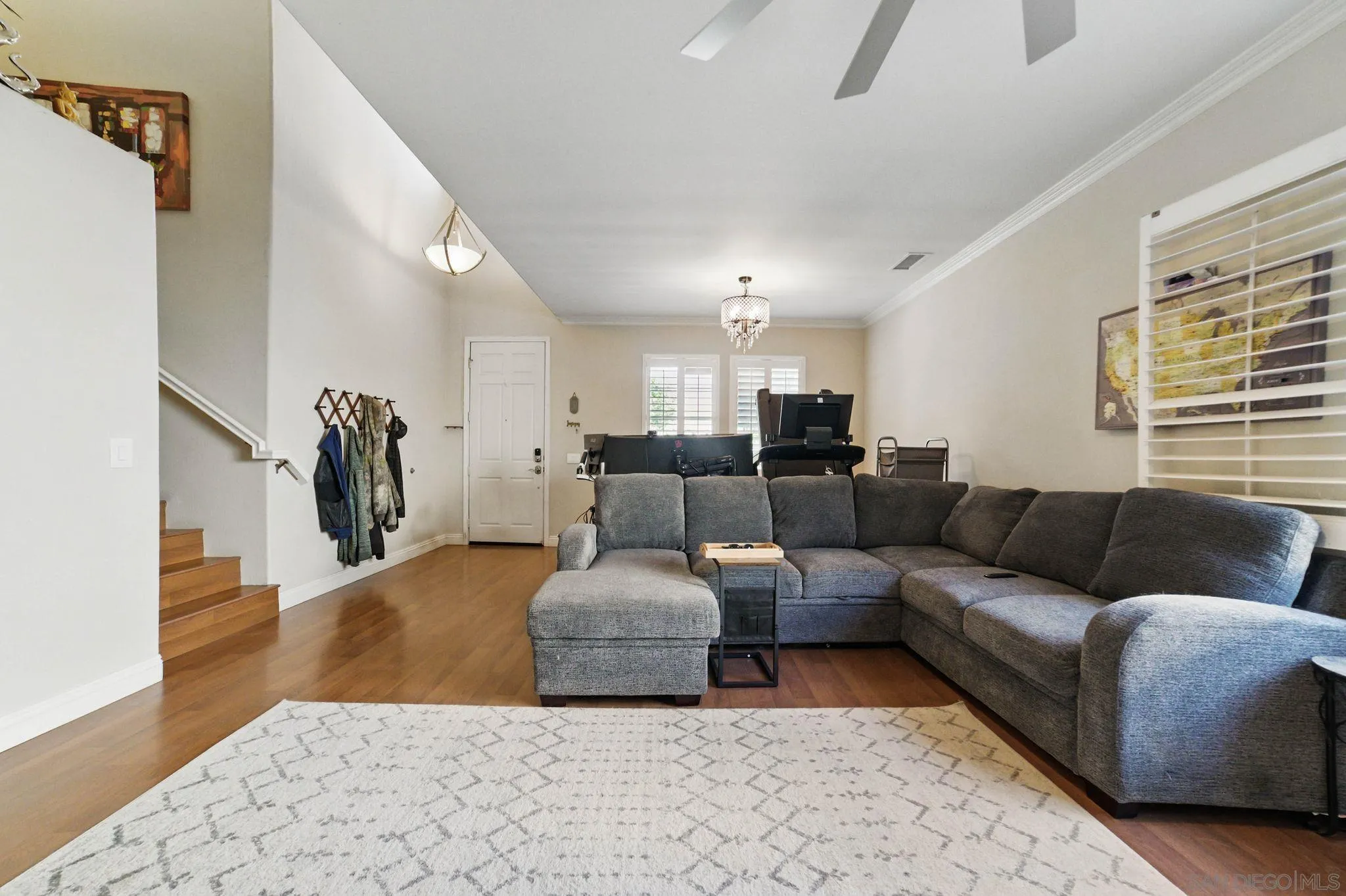 https://cdn.realtyfeed.com/cdn/127/250023963/7138eb1b45431aad78a0f92cdf04485a.webp