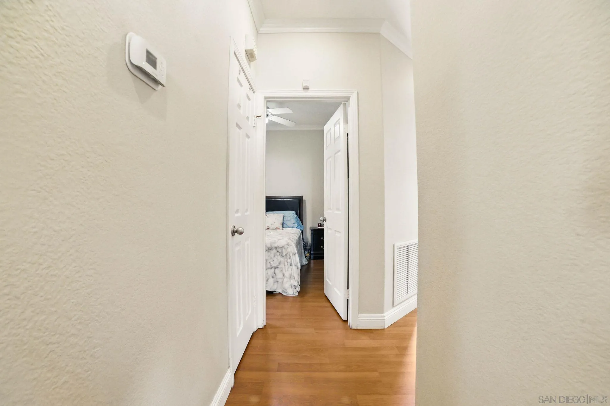 https://cdn.realtyfeed.com/cdn/127/250023963/8e446efd757c6efa937ba0aba790c805.webp