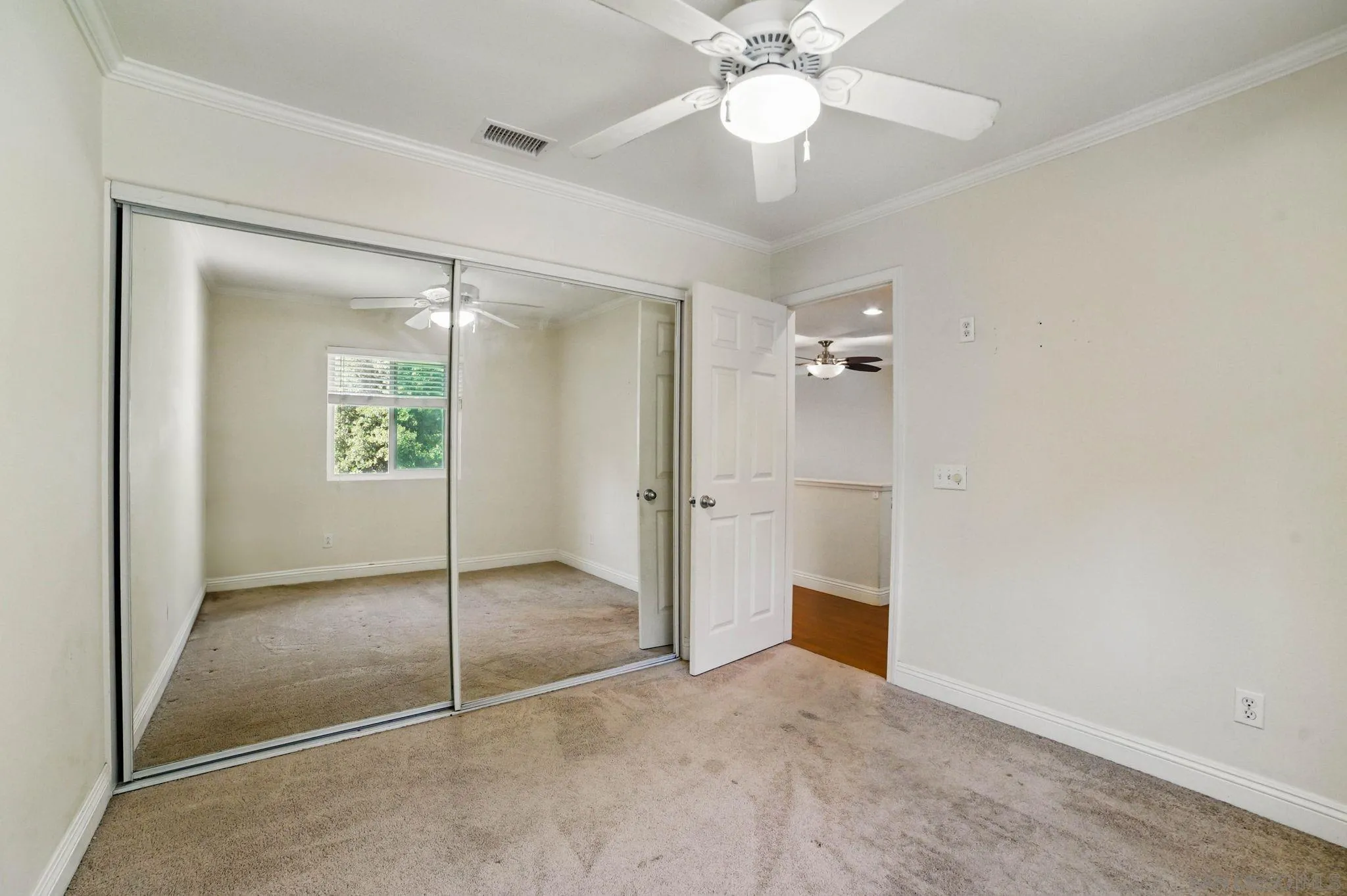 https://cdn.realtyfeed.com/cdn/127/250023963/ab3d67220e604070b4e66f2c290bf3a7.webp
