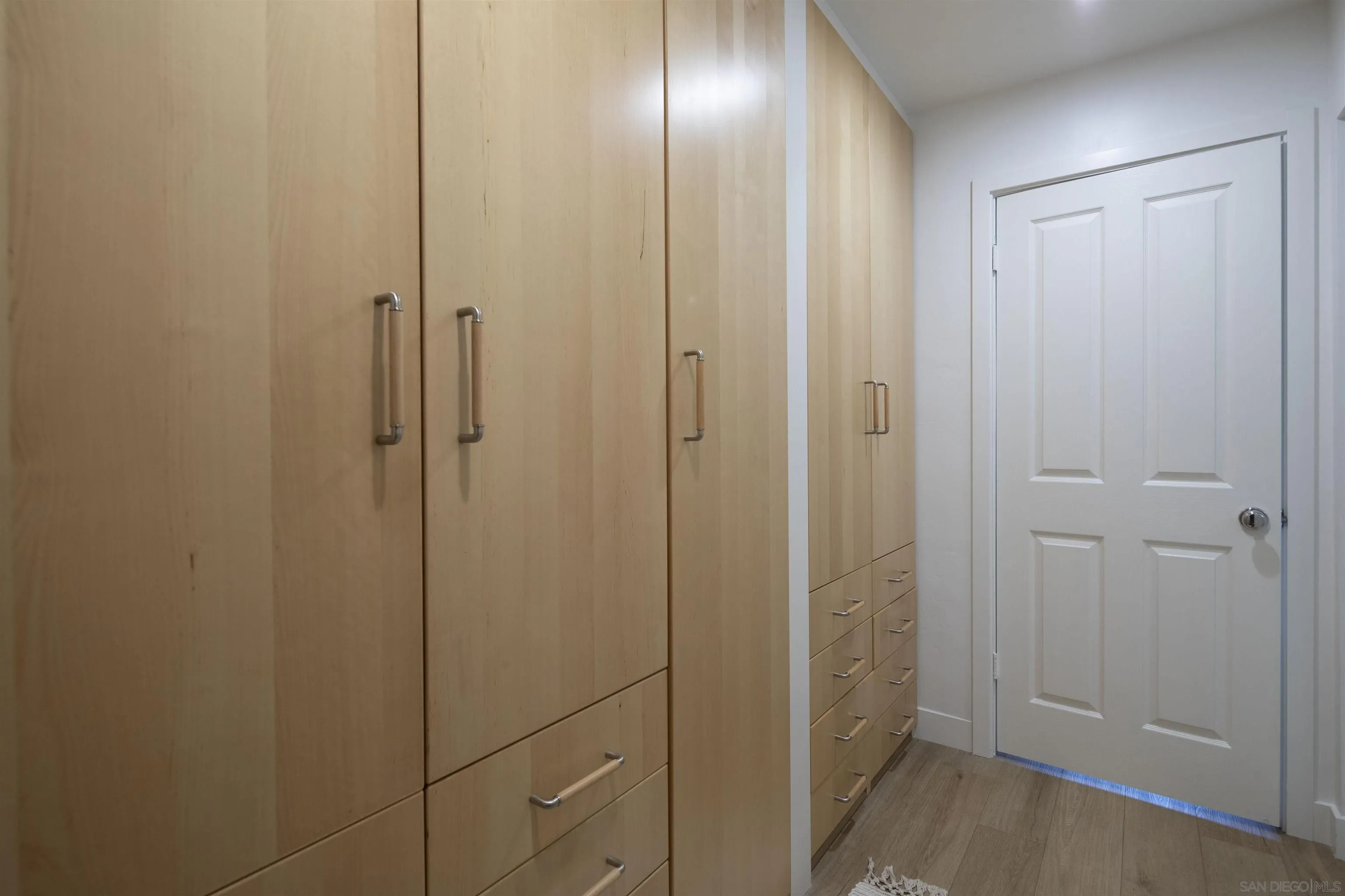 Photo #20: 250023984 Listing: Photo #20