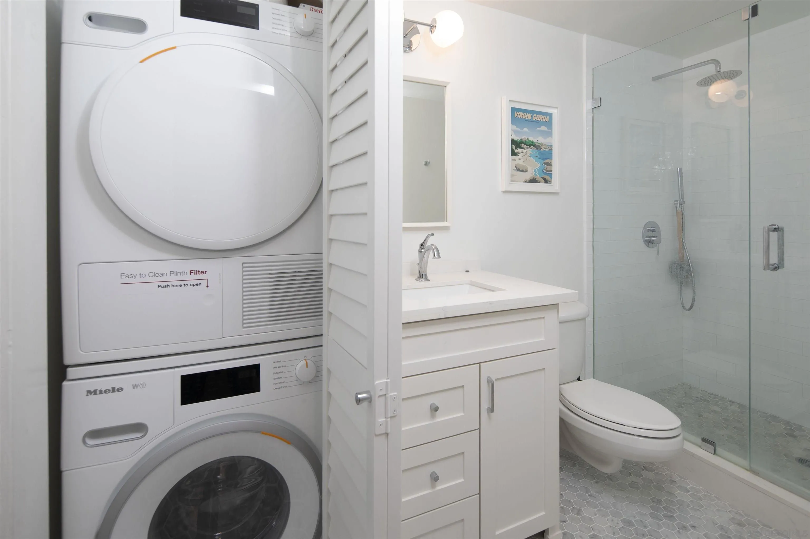 Photo #17: 250023984 Listing: Photo #17