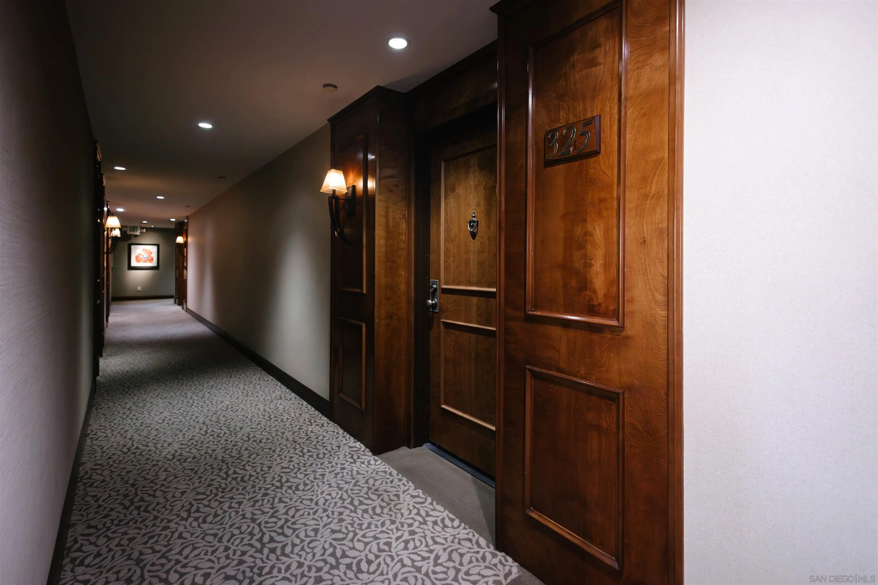 Photo #13: 250023994 Listing: Photo #13