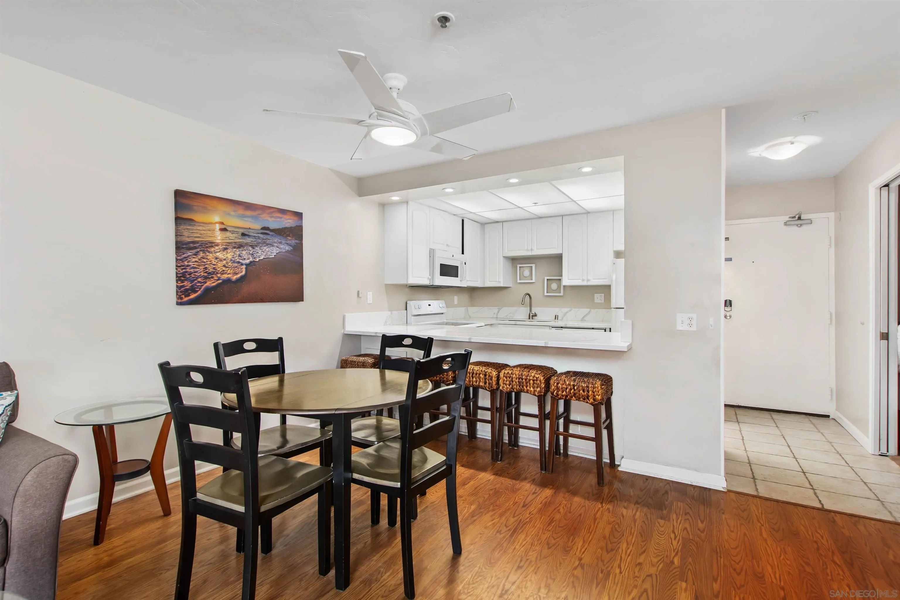 Photo #7: 250023996 Listing: Photo #7