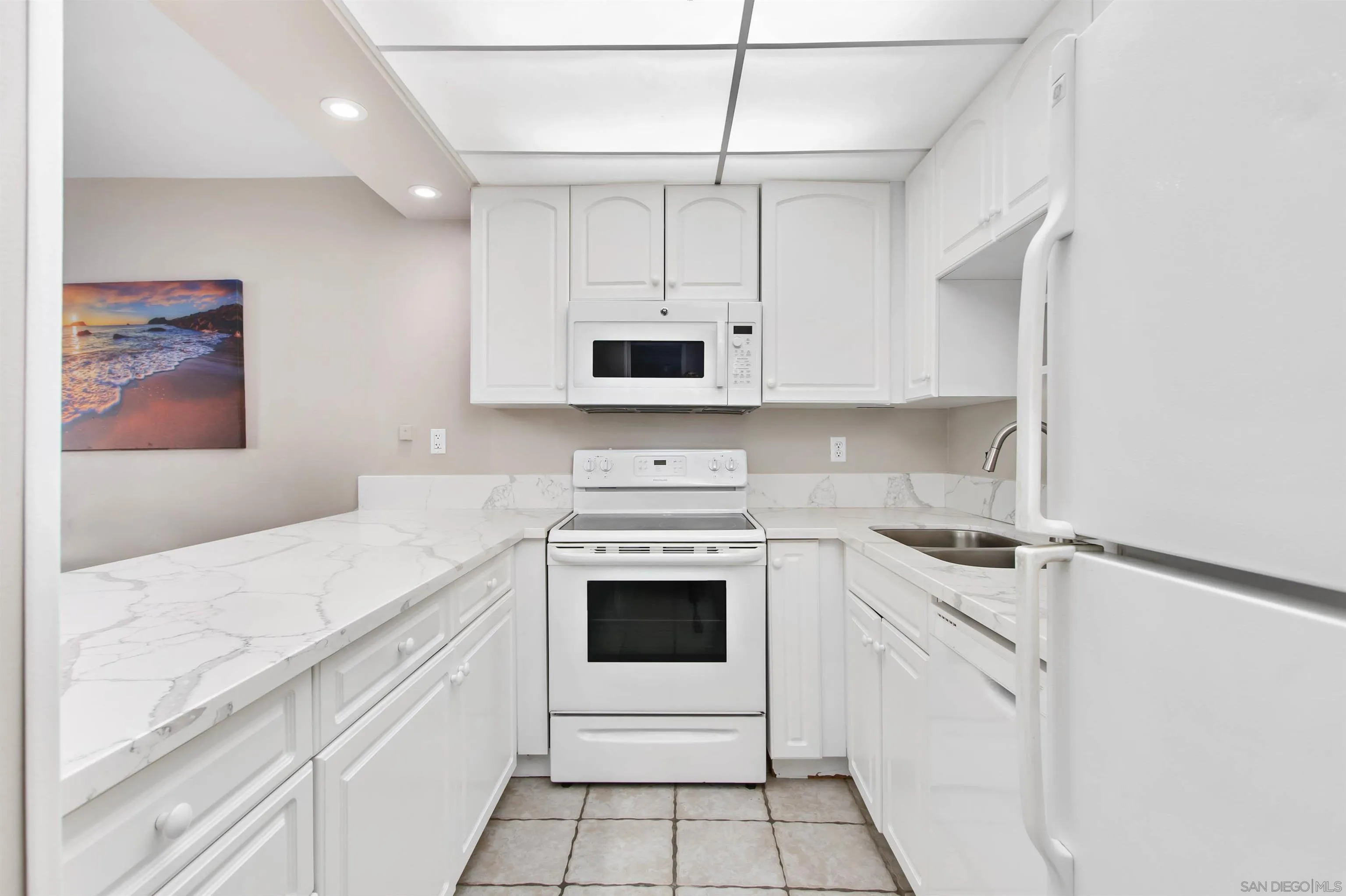 Photo #9: 250023996 Listing: Photo #9
