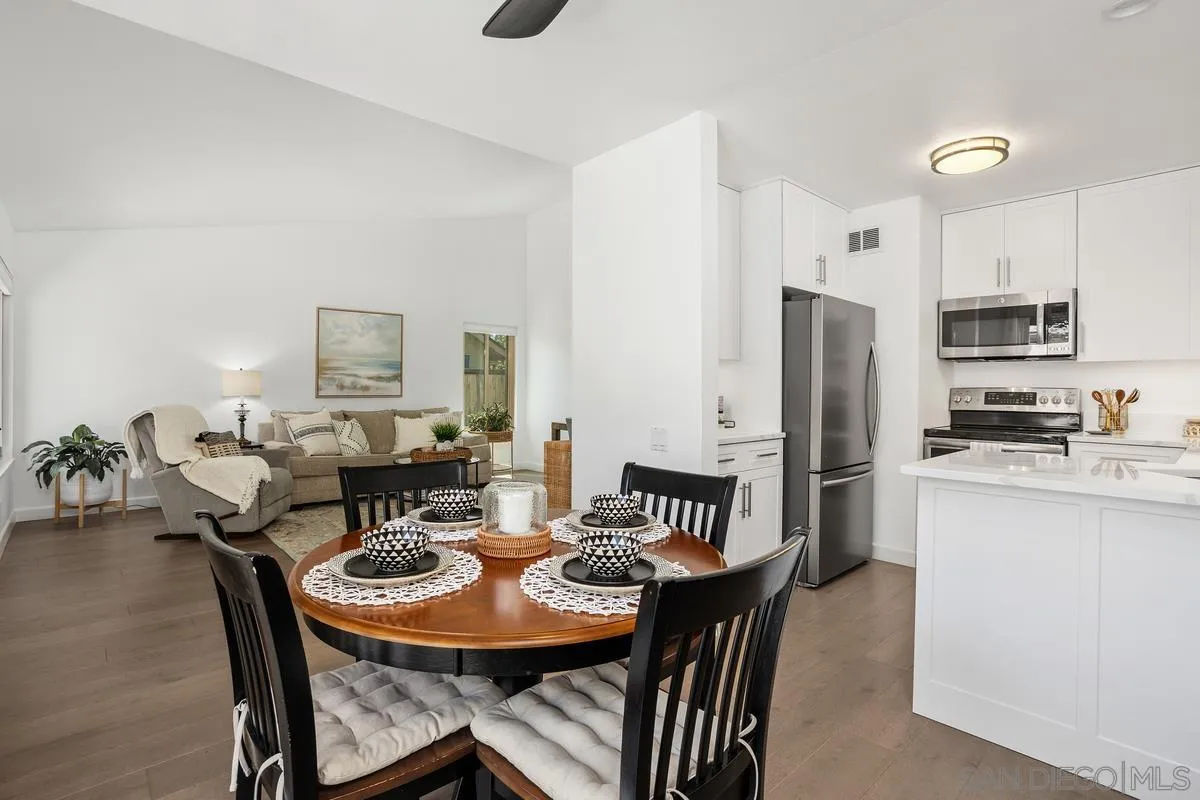 Photo #5: 250024015 Listing 