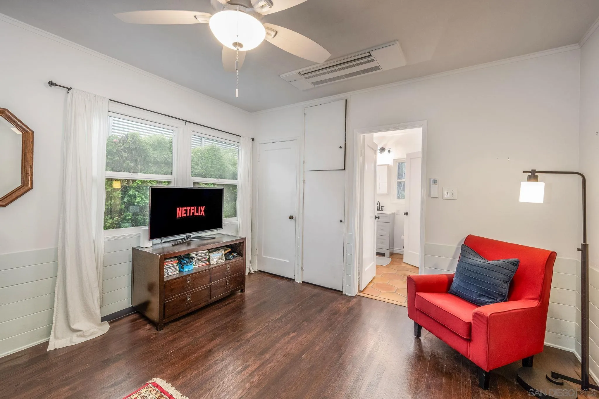 https://cdn.realtyfeed.com/cdn/127/250024051/fc794b54be7734d89c9e44f2383a5f0d.webp