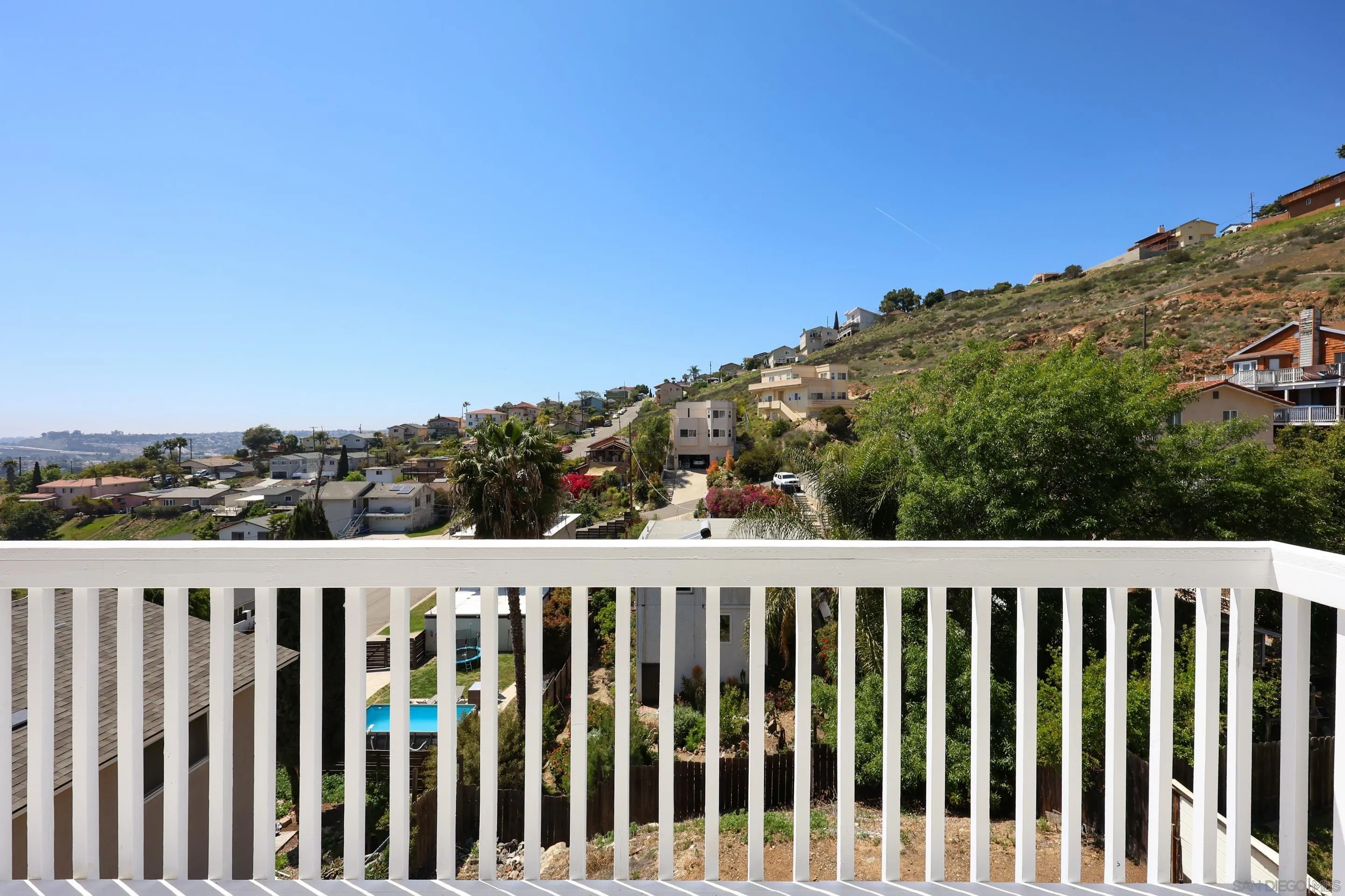 https://cdn.realtyfeed.com/cdn/127/250024053/0d34ff2a2781ad3be1473a94a60c9561.webp
