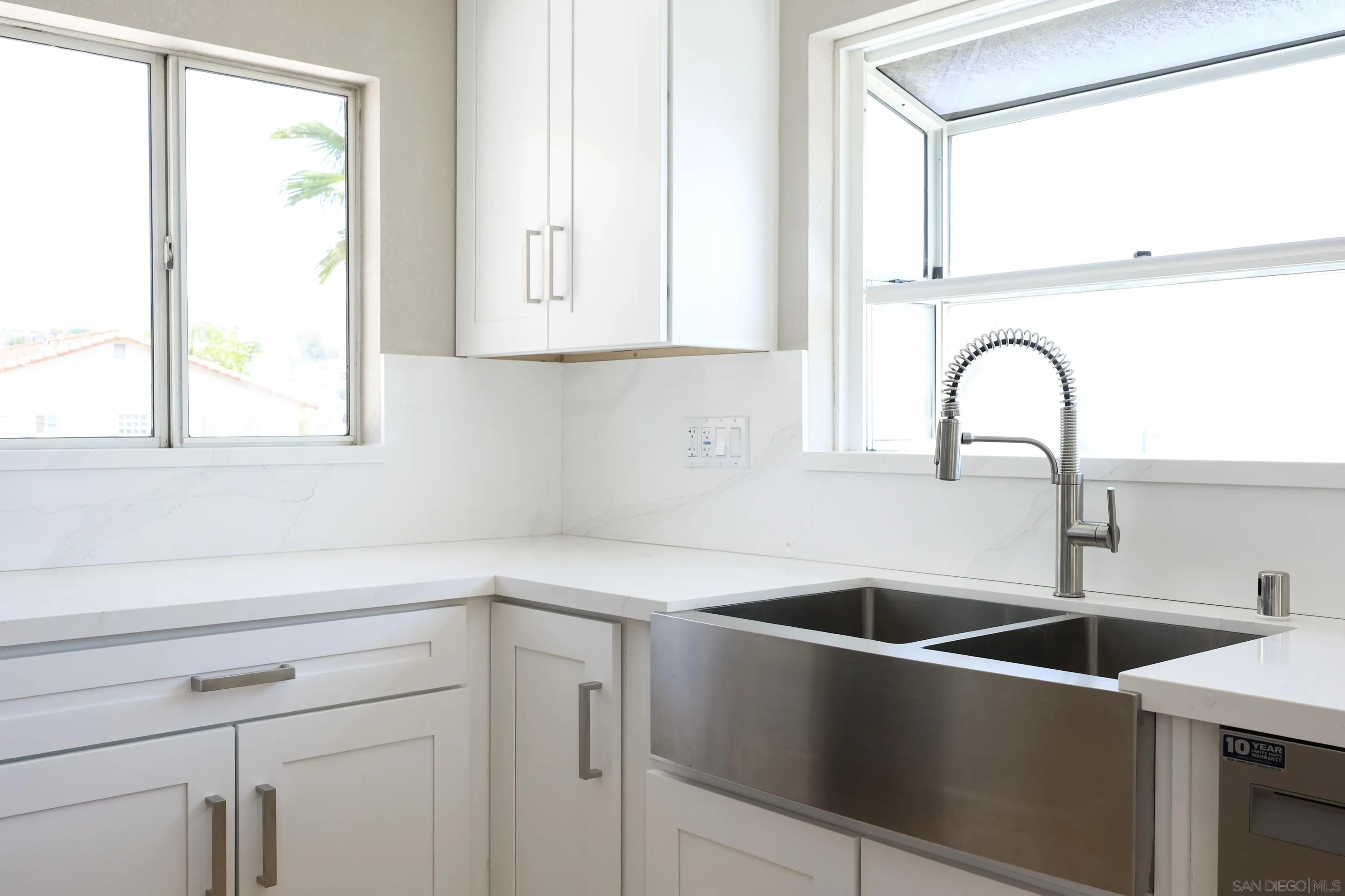 https://cdn.realtyfeed.com/cdn/127/250024053/3f00f12f3613cf0b3d242f2cafebaaaf.webp