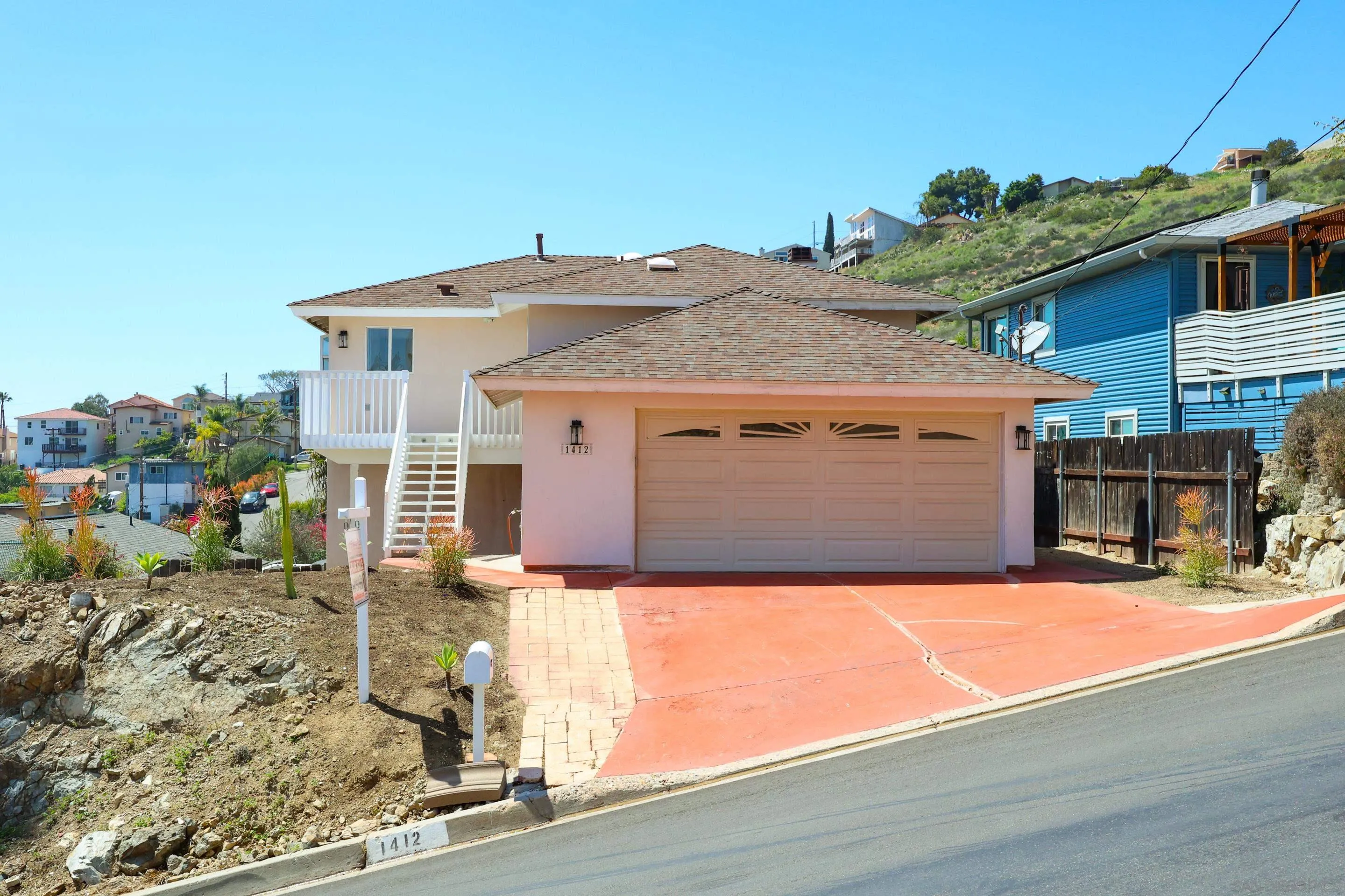 https://cdn.realtyfeed.com/cdn/127/250024053/82b428d241478e4cf1739ef296e8bea0.webp