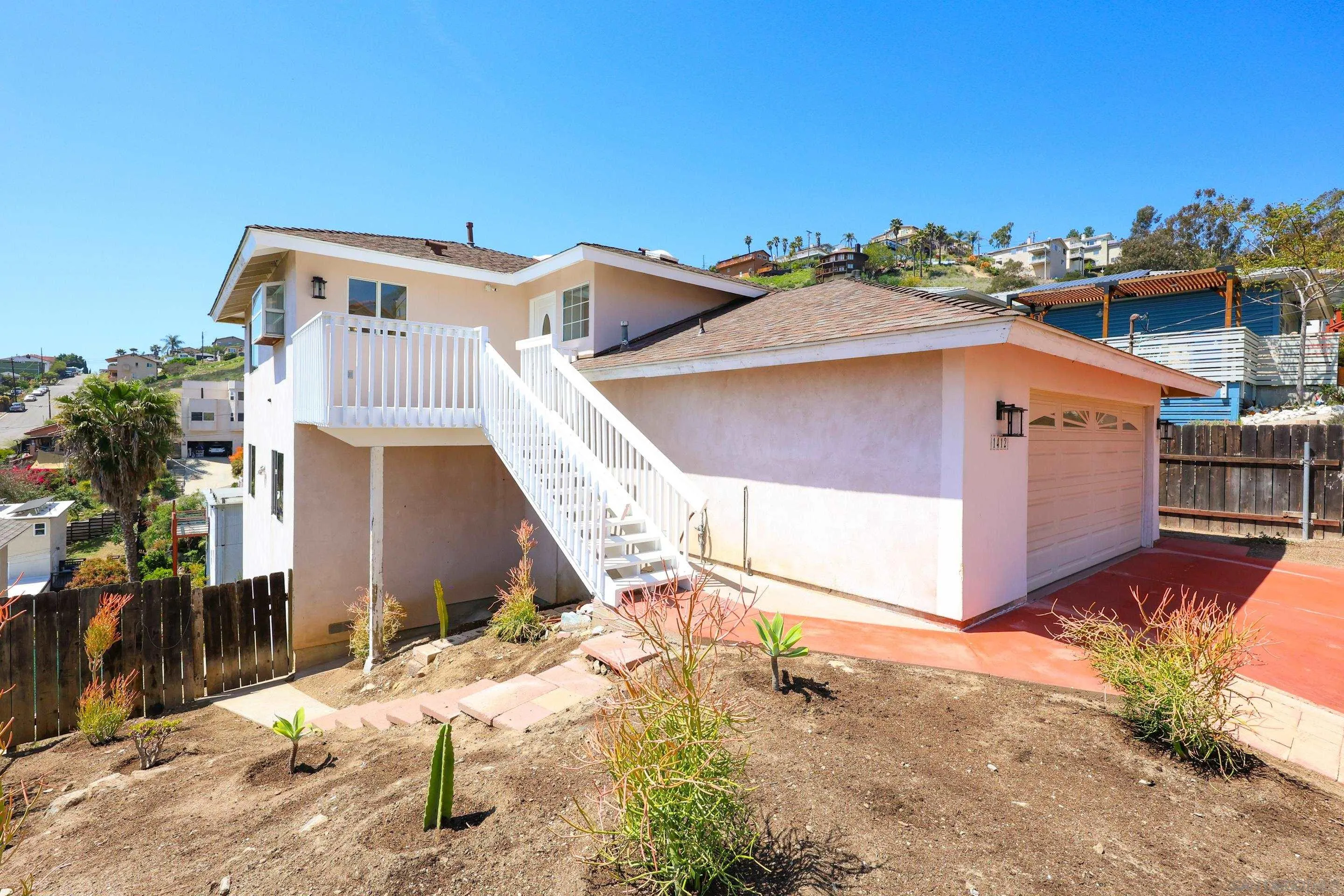 https://cdn.realtyfeed.com/cdn/127/250024053/c4e4c5fb6bf1eb072fcac5d40392beee.webp