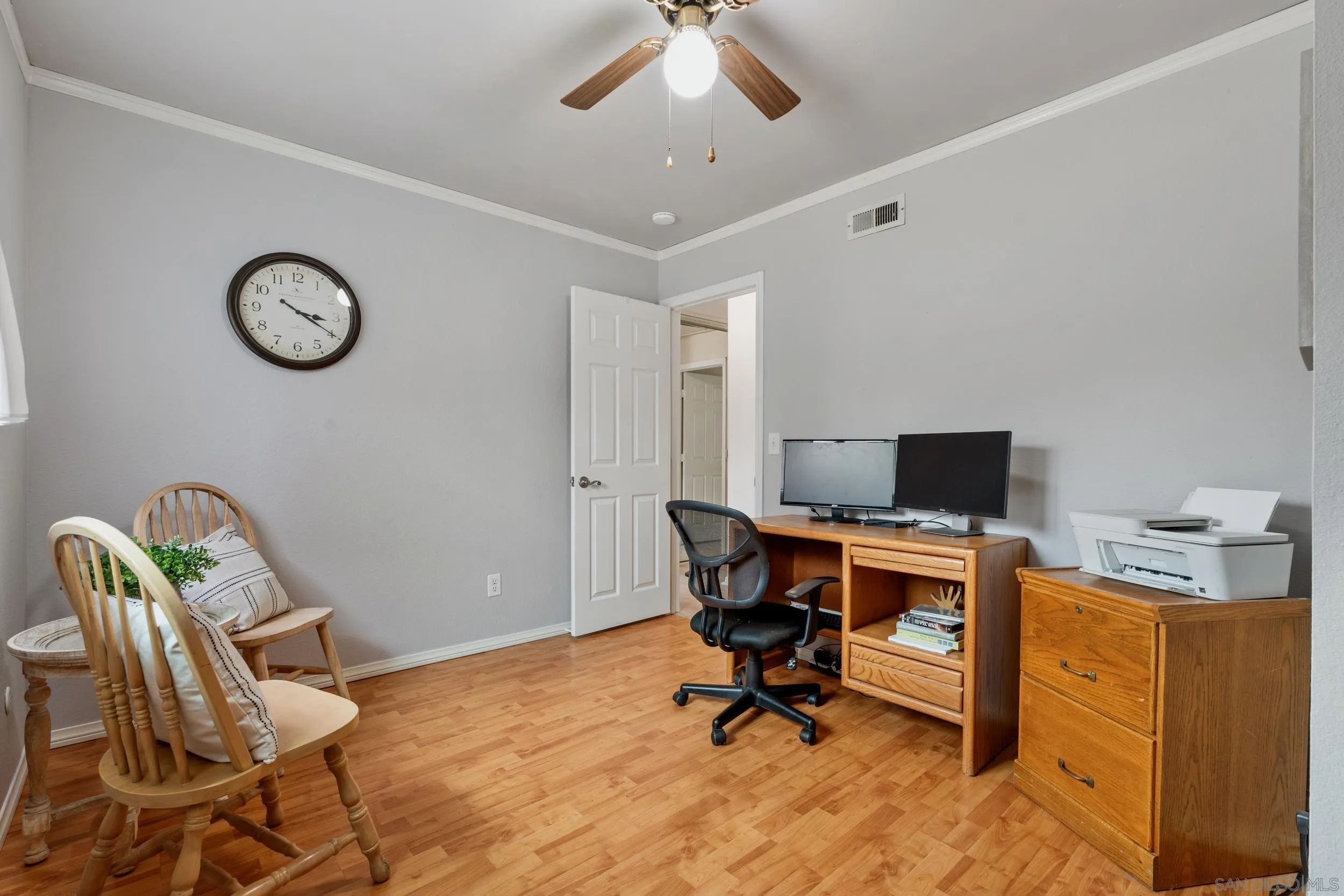 https://cdn.realtyfeed.com/cdn/127/250024102/469a65177d19c9b2f123fd5318d2c068.webp