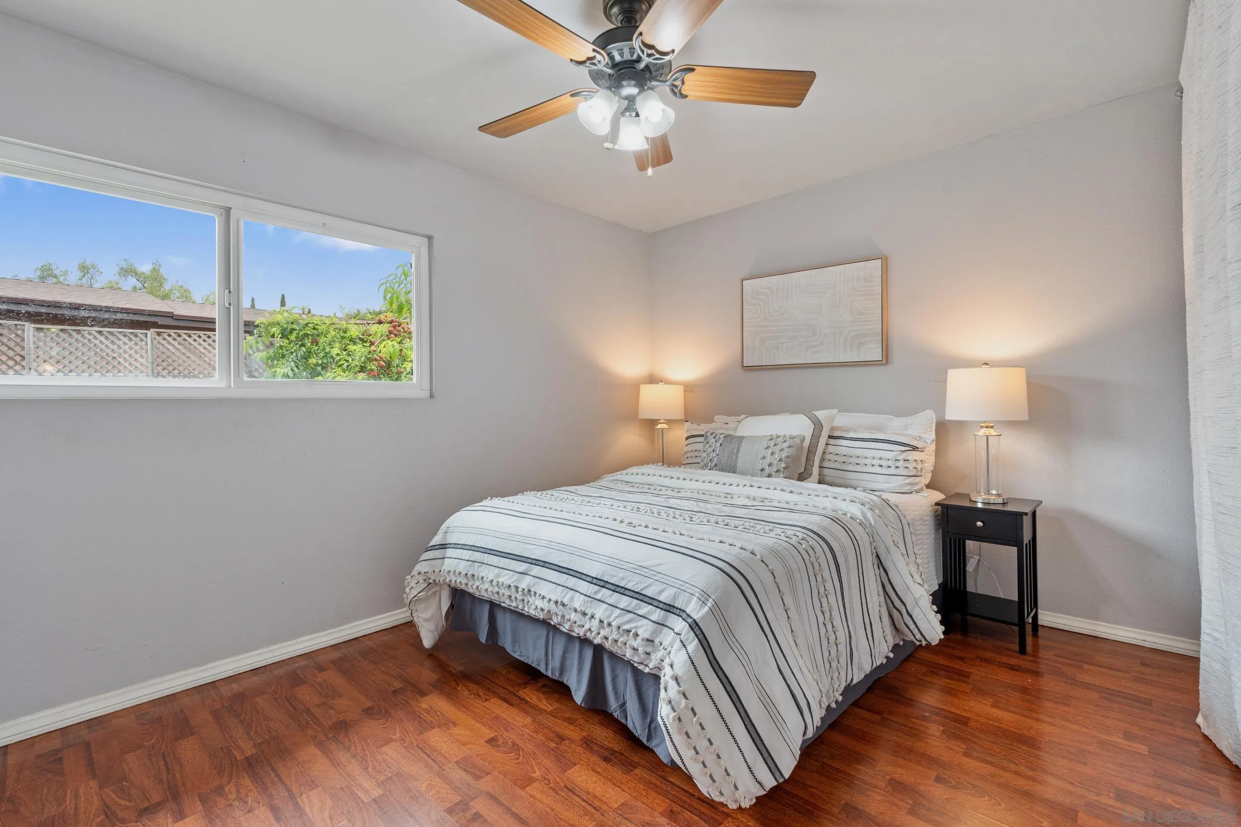 https://cdn.realtyfeed.com/cdn/127/250024102/6e5ffd9d617ca525b7afbf270ea5a074.webp
