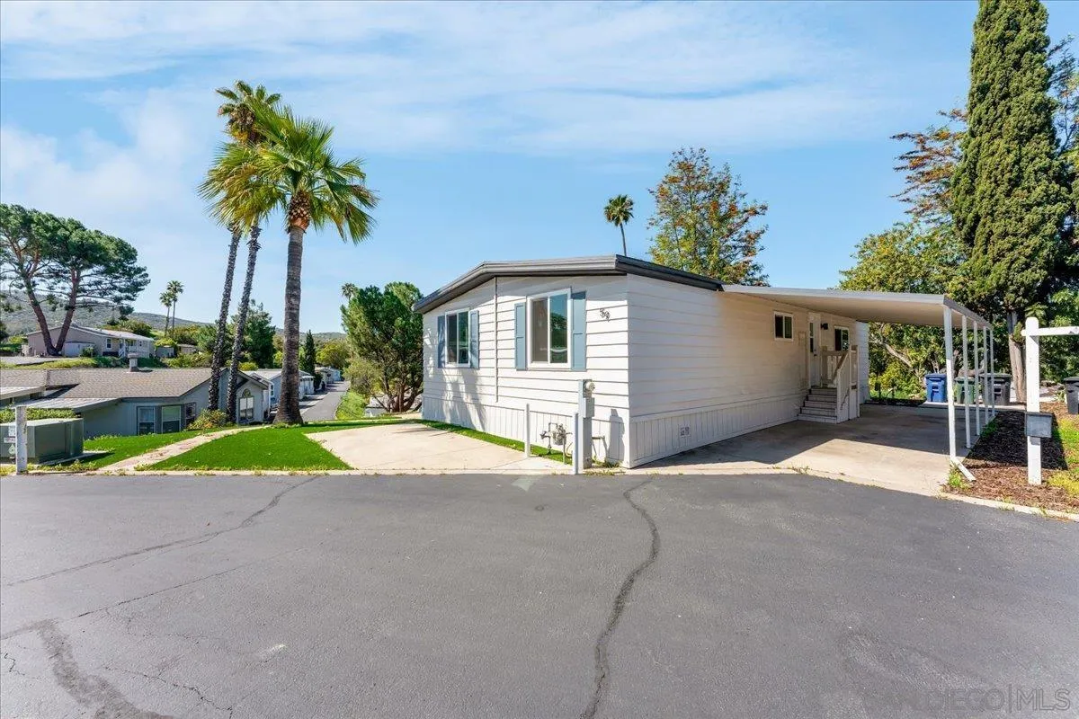https://cdn.realtyfeed.com/cdn/127/250024164/e1faad0755cc6ccc4b5ffb4ba3ae2ceb.webp