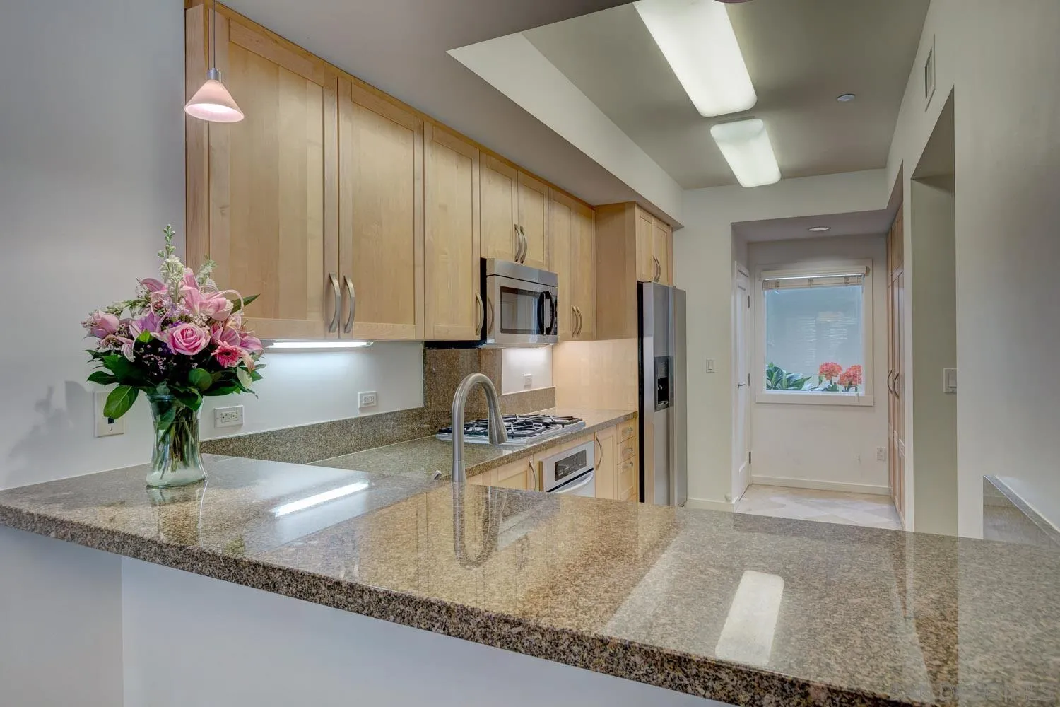 Photo #5: 250024170 Listing 