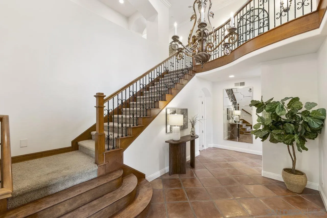 https://cdn.realtyfeed.com/cdn/127/250024177/63005ef62624f7d245c79b25a571fa2f.webp