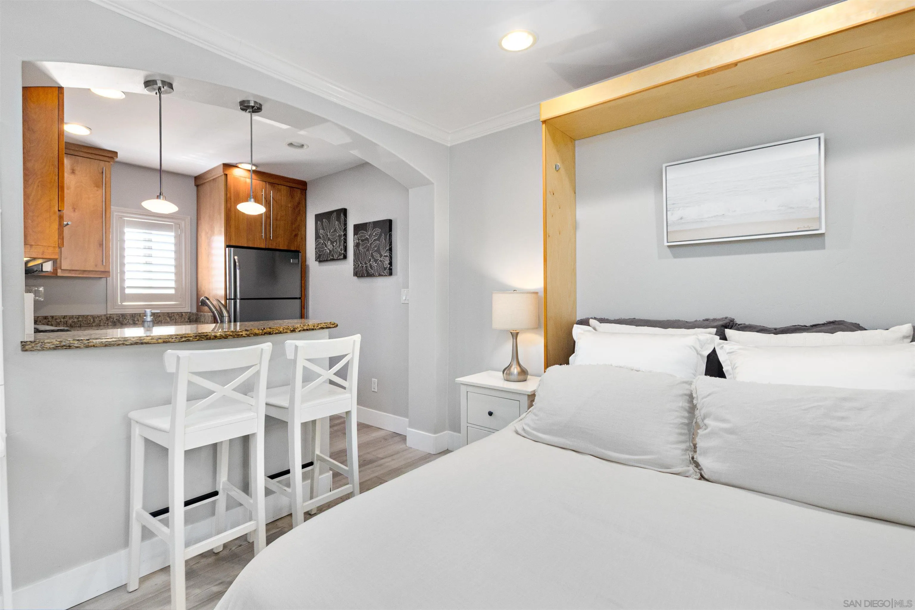 Photo #4: 250024188 Listing 