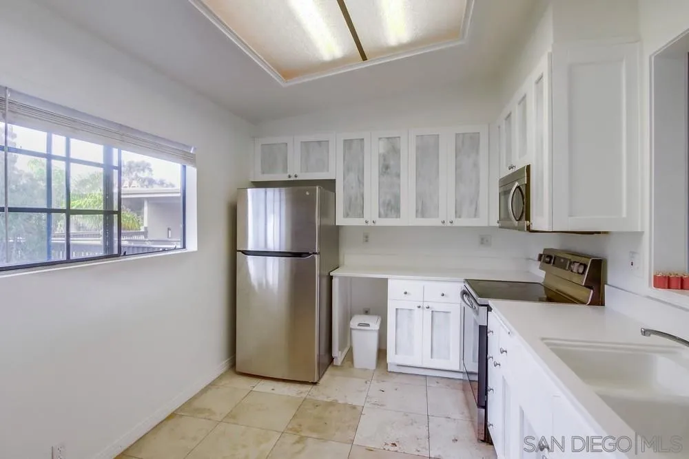 Photo #10: 250024191 Listing: Photo #10
