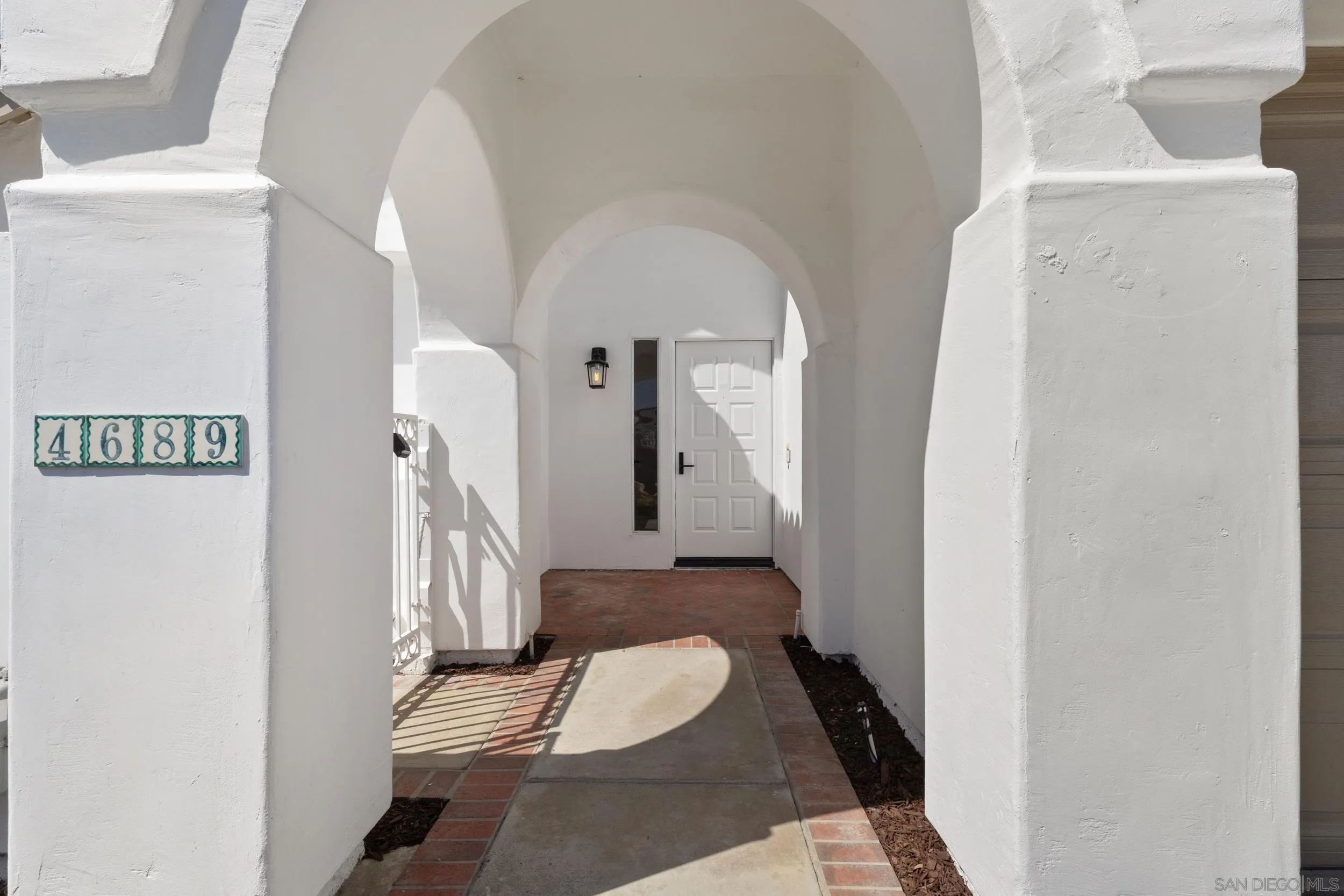 Photo #3: 250024194 Listing 