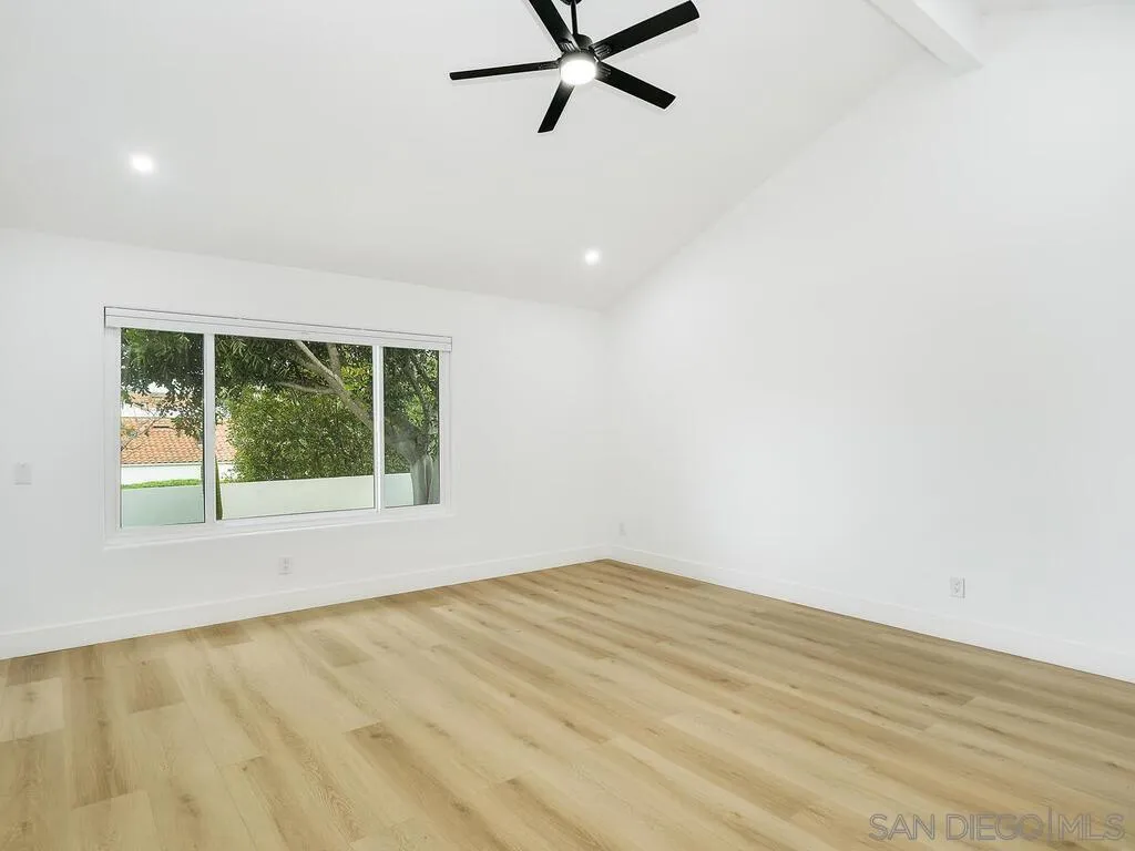 Photo #6: 250024213 Listing 