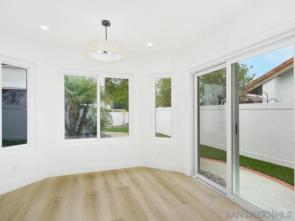 Photo #5: 250024213 Listing 