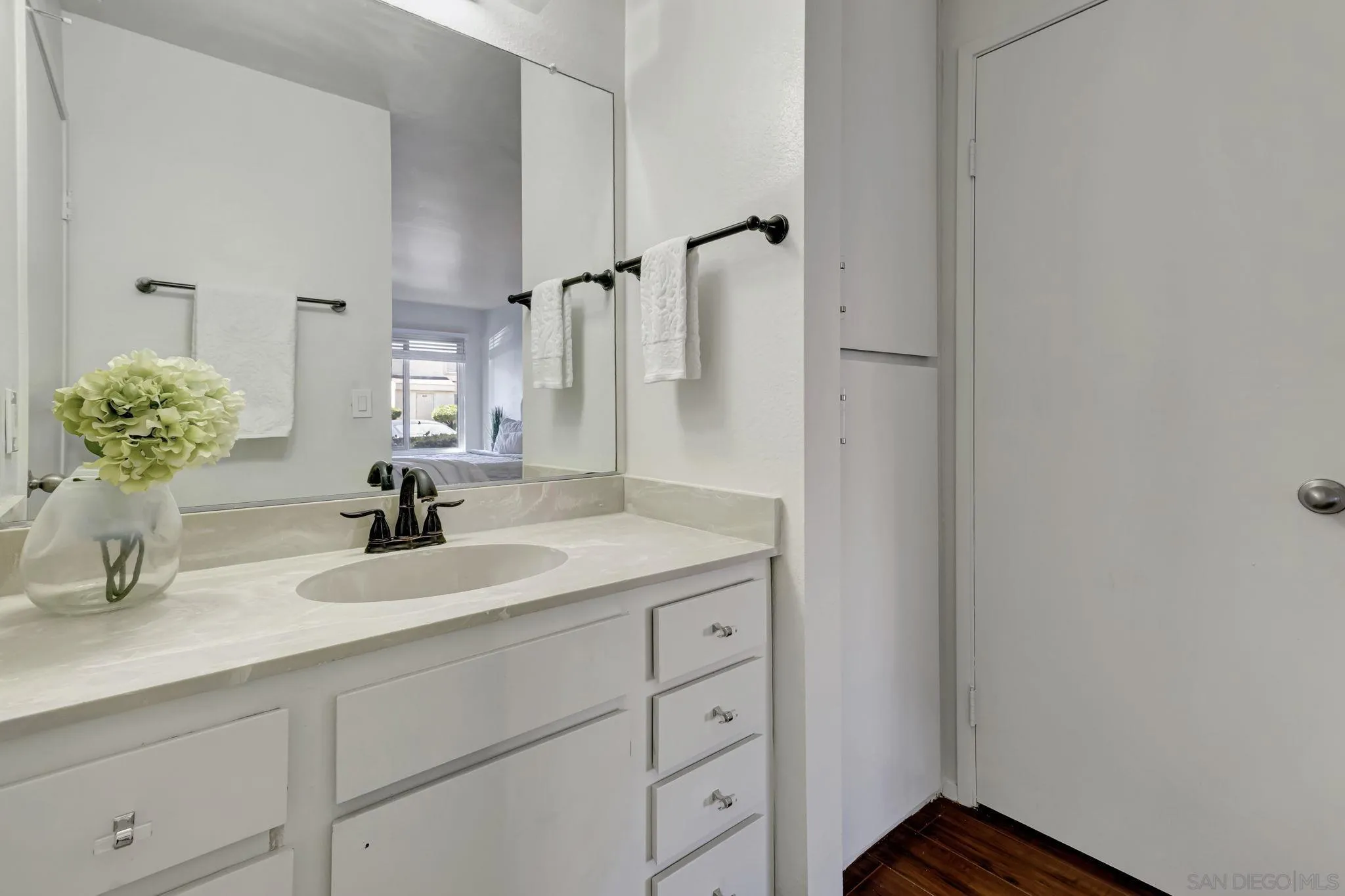 Photo #18: 250024279 Listing: Photo #18