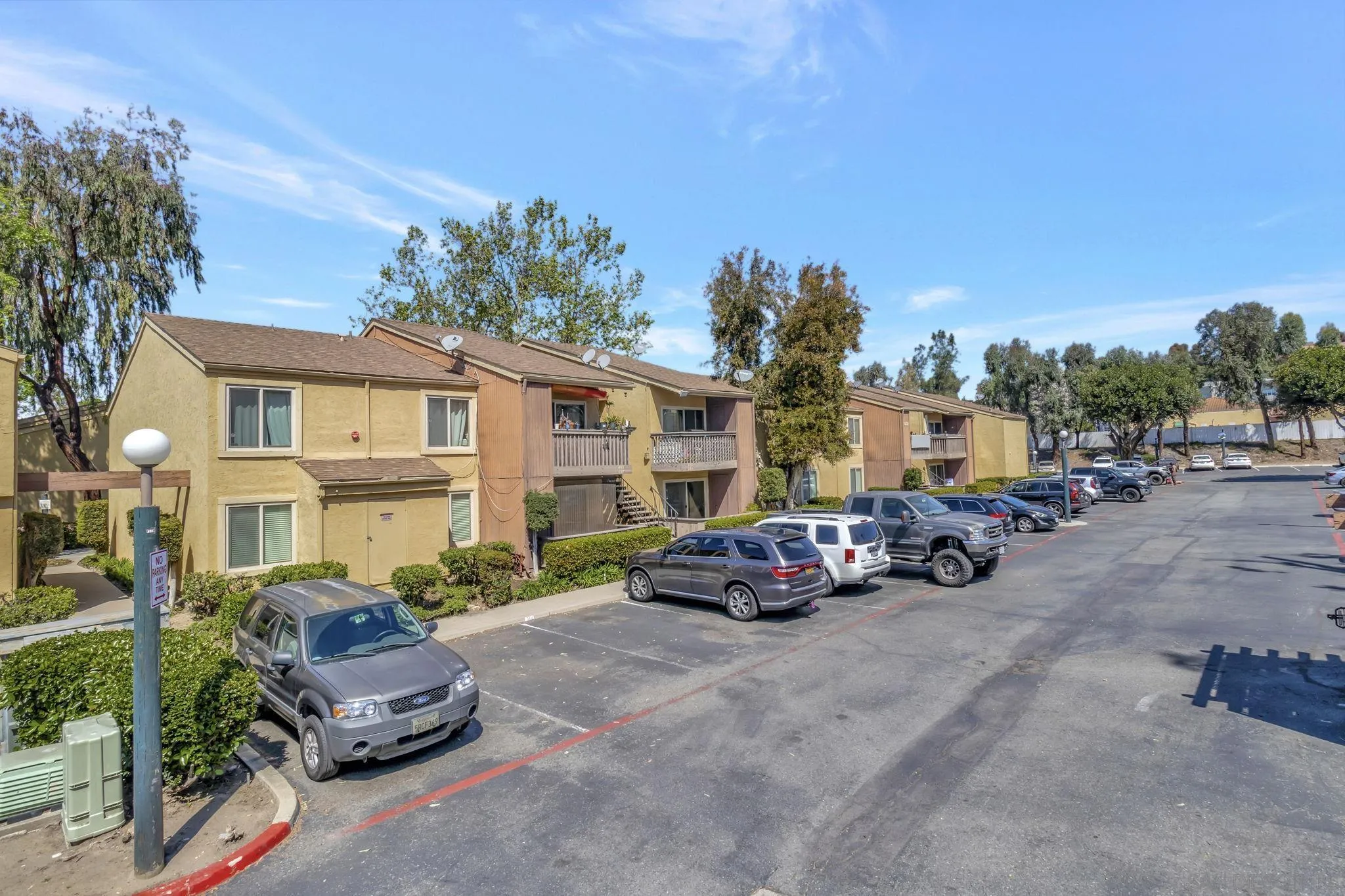 Photo #2: 250024279 Listing 