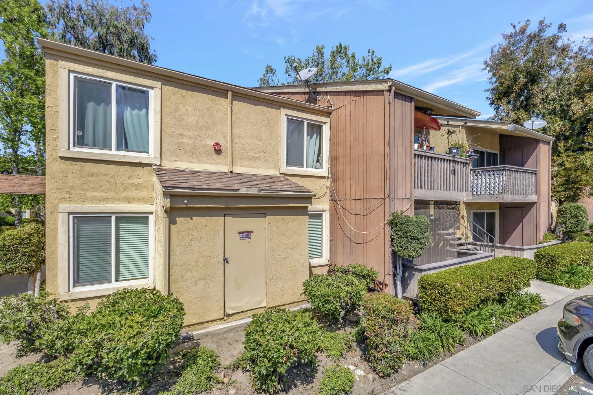 Photo #4: 250024279 Listing 