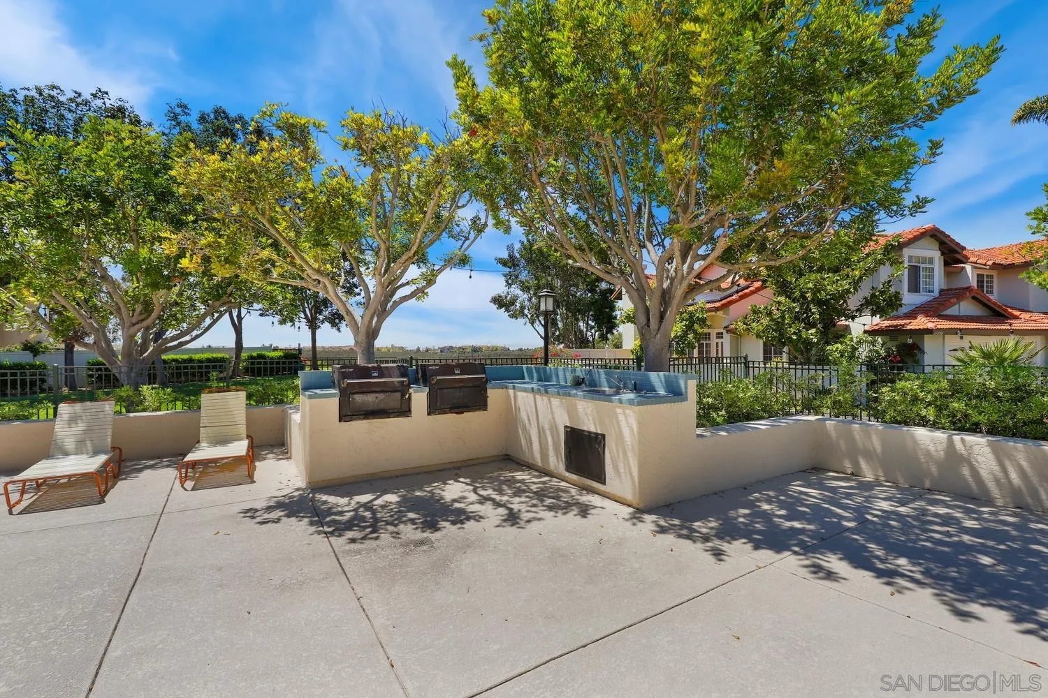 https://cdn.realtyfeed.com/cdn/127/250024307/924f70110cf9369a931db72f1dd8297a.webp